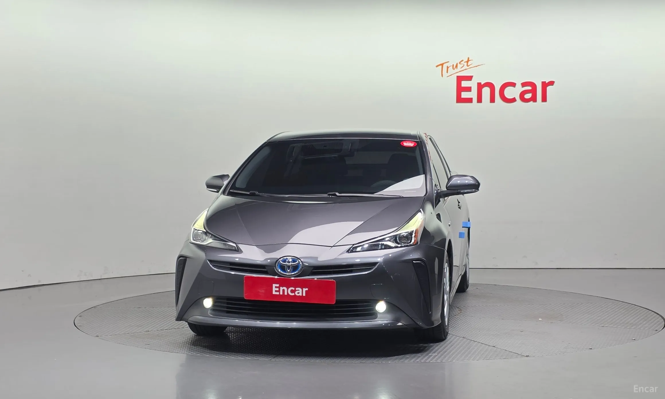 Toyota Prius 4th Generation превью 3