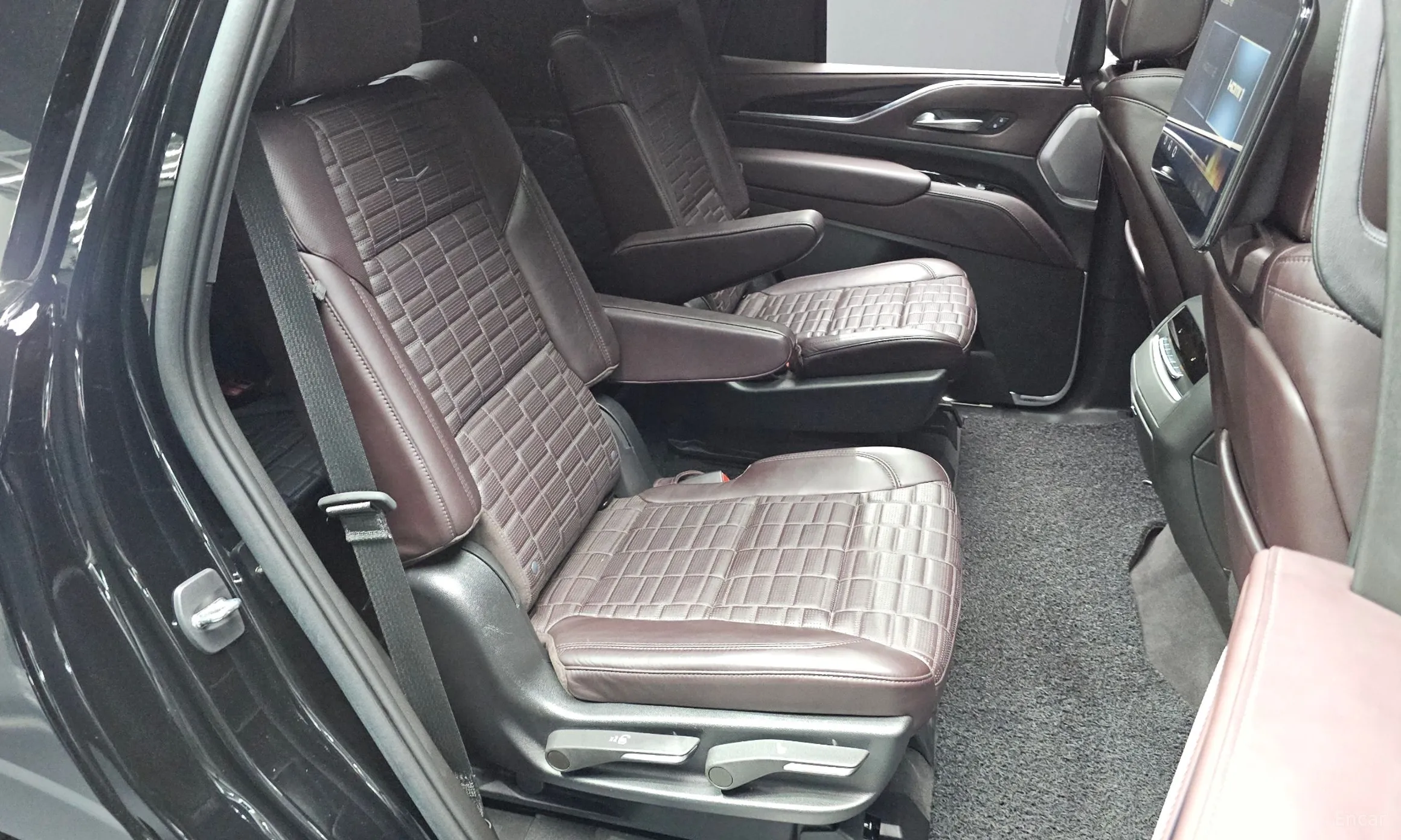 Cadillac Escalade 5th Generation превью 11