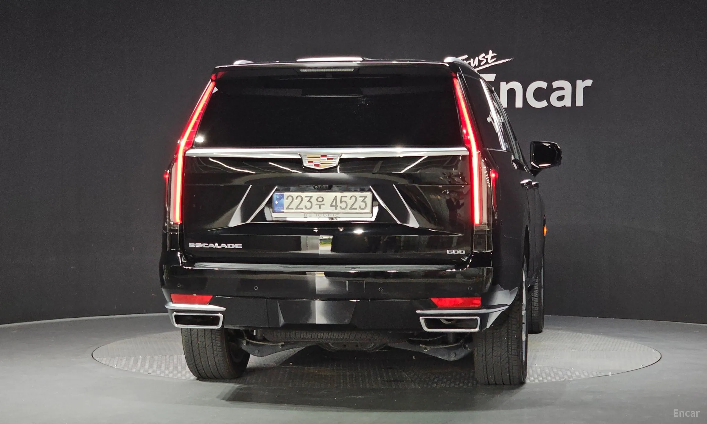 Cadillac Escalade 5th Generation превью 4