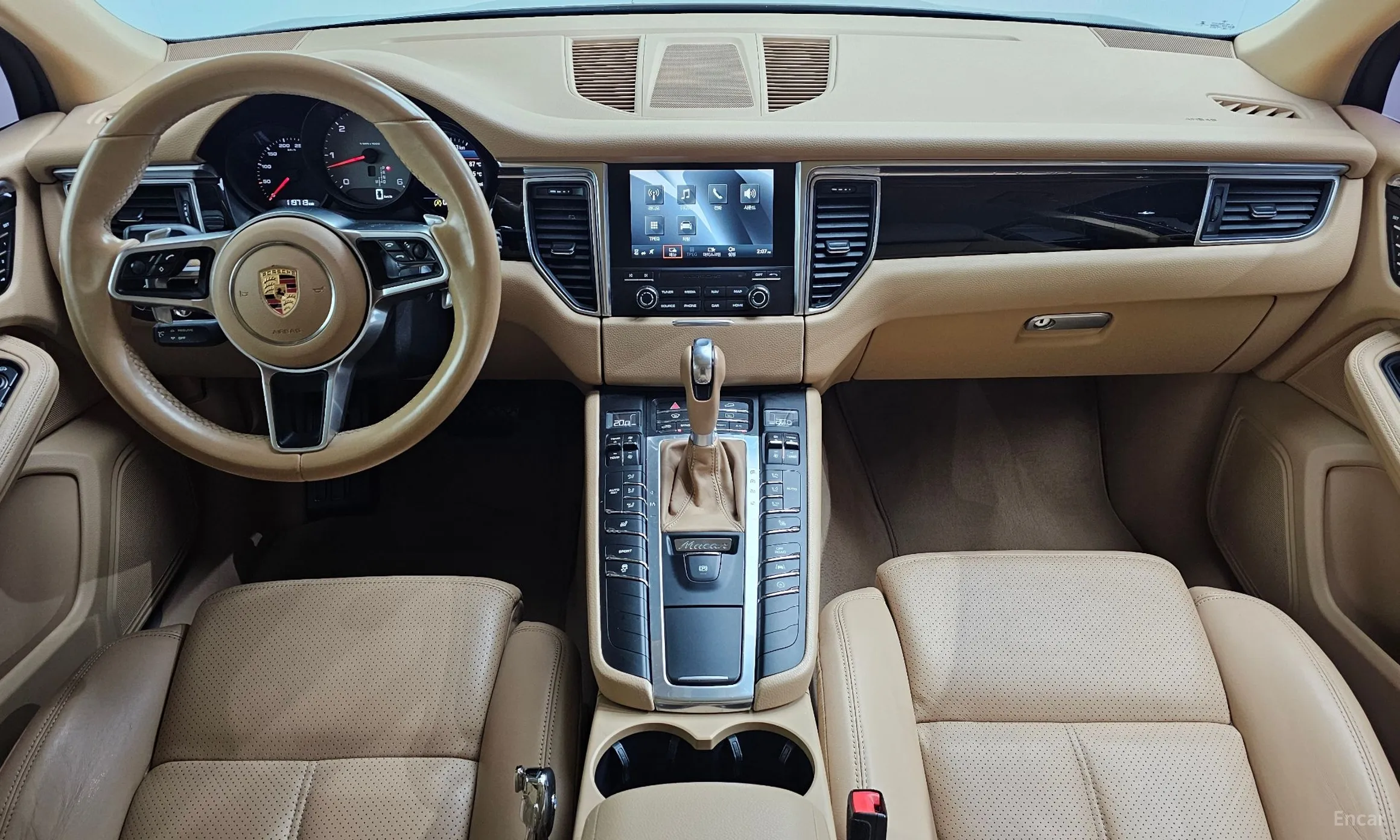 Porsche Macan превью 7