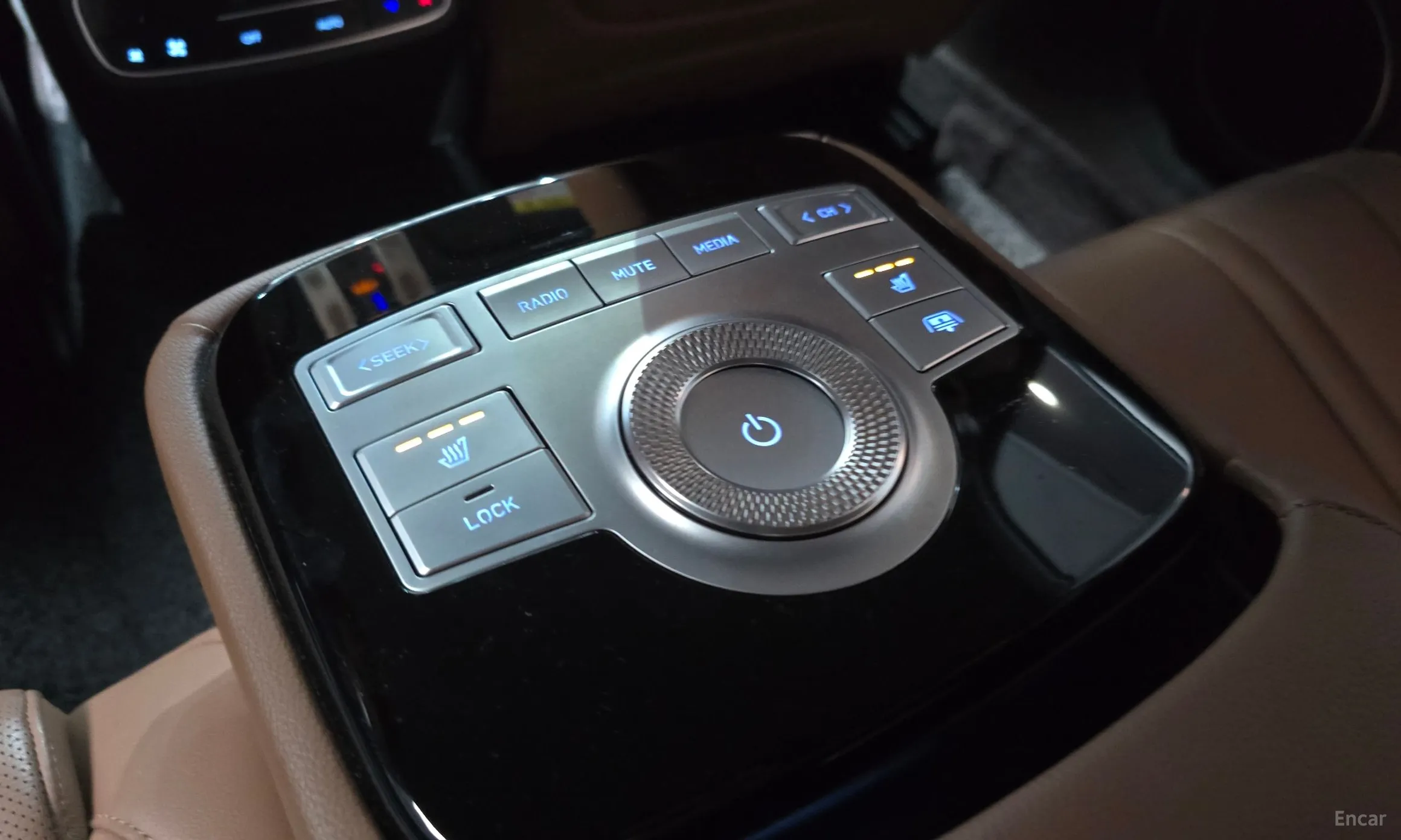 Genesis G80 (RG3) превью 20