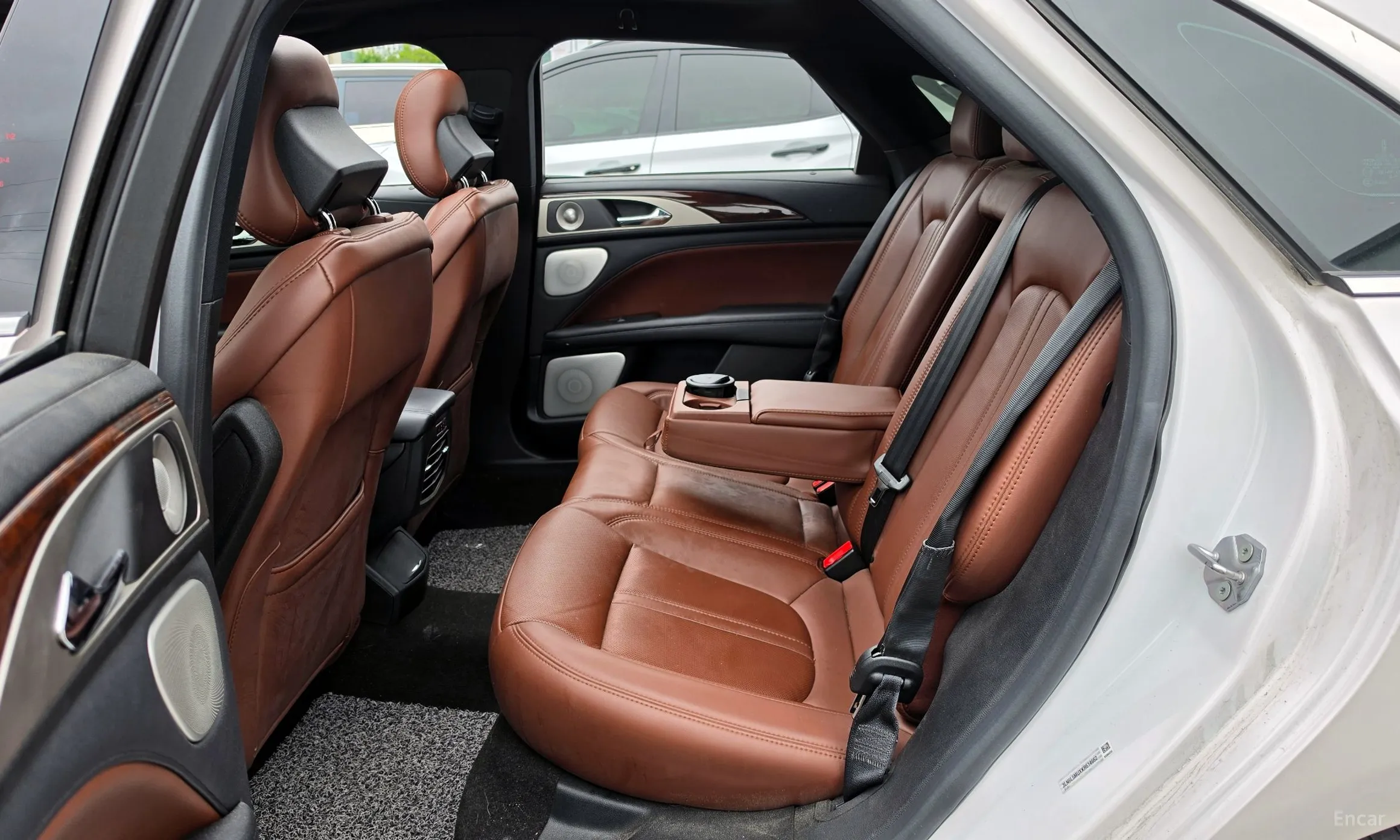 Lincoln New MKZ превью 11
