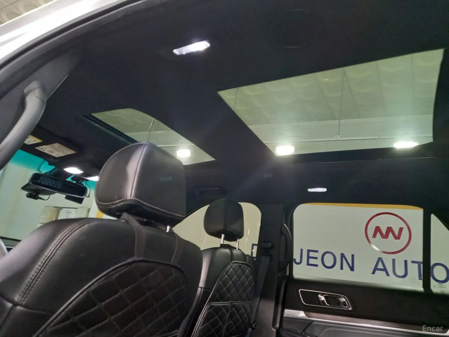 Ford Explorer превью 5
