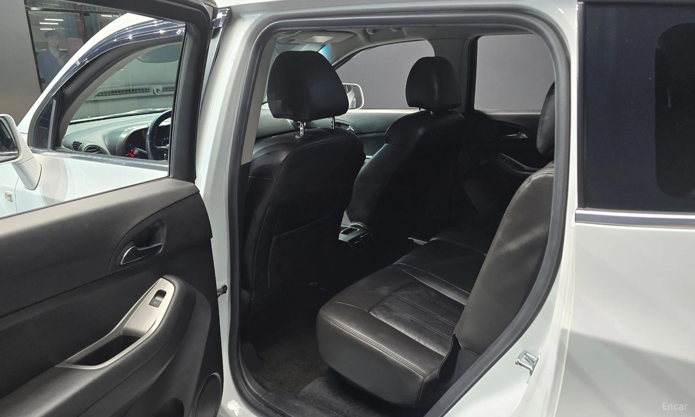 Chevrolet (GM Daewoo) Orlando превью 12