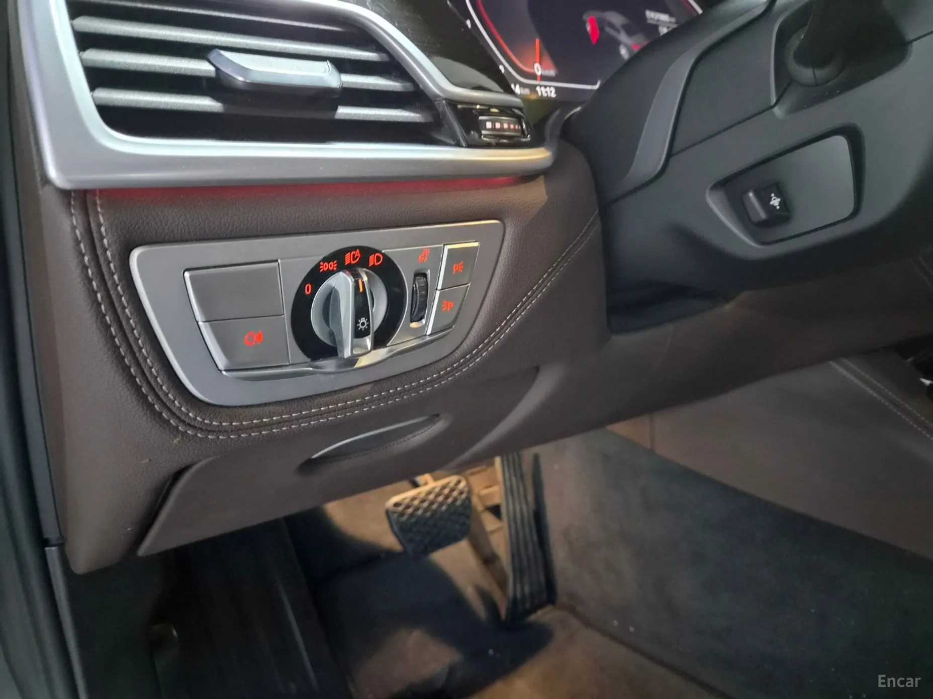 BMW 7 Series (G11) превью 13