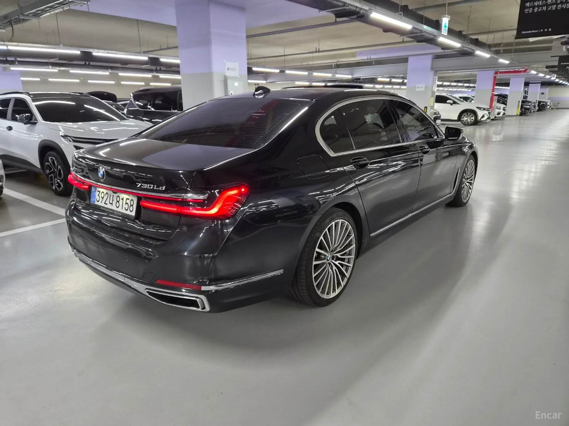 BMW 7 Series (G11) превью 3