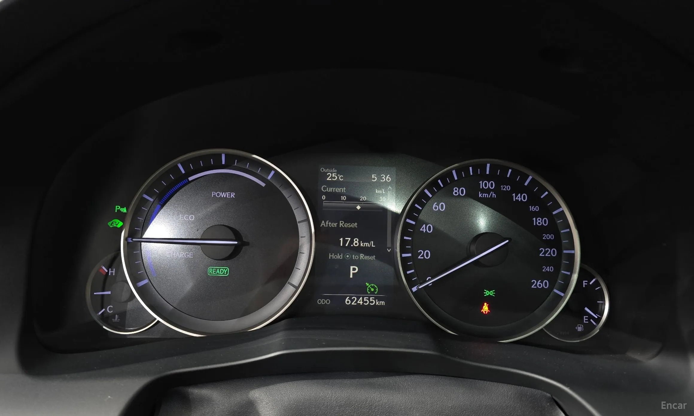 Lexus New ES300h превью 8