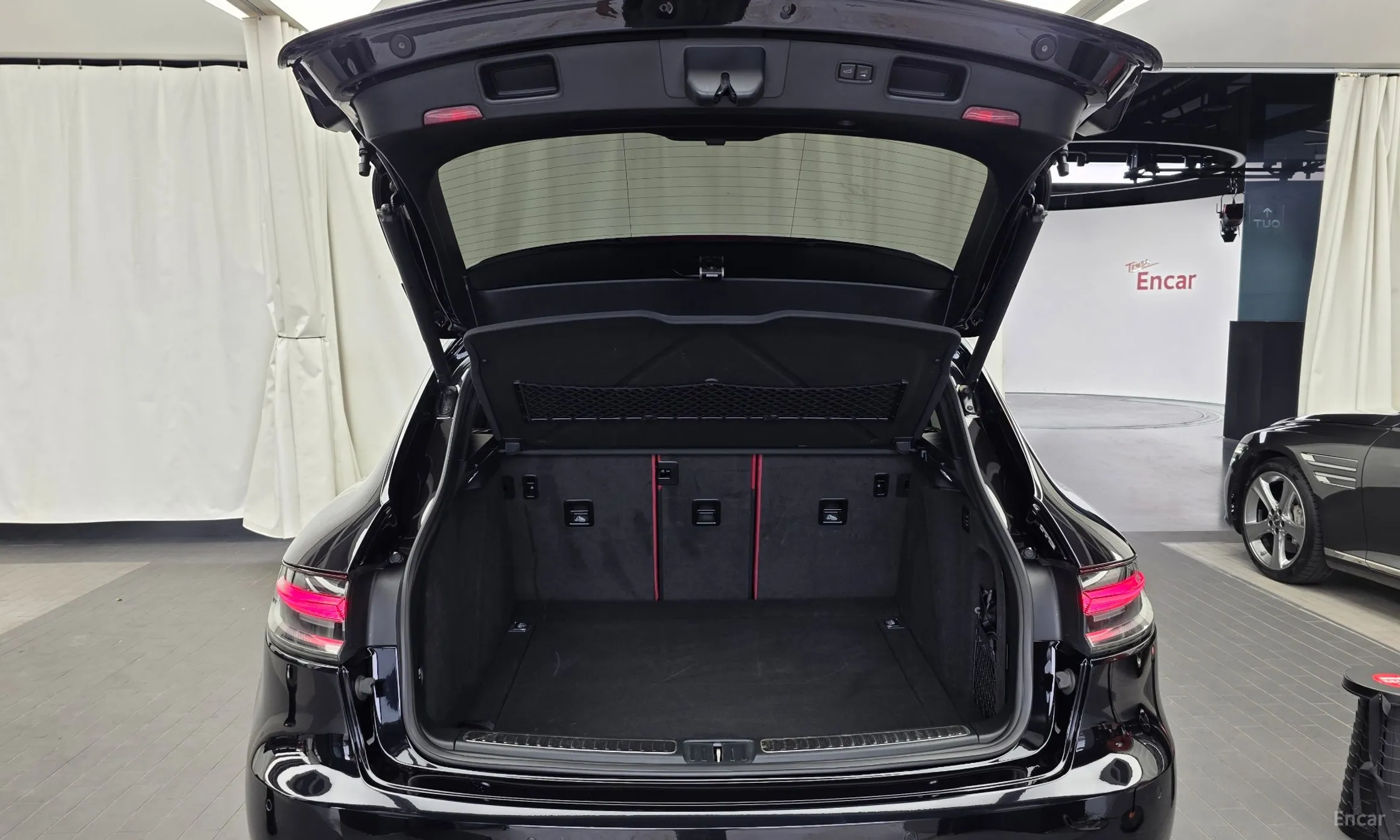 Porsche Macan превью 20