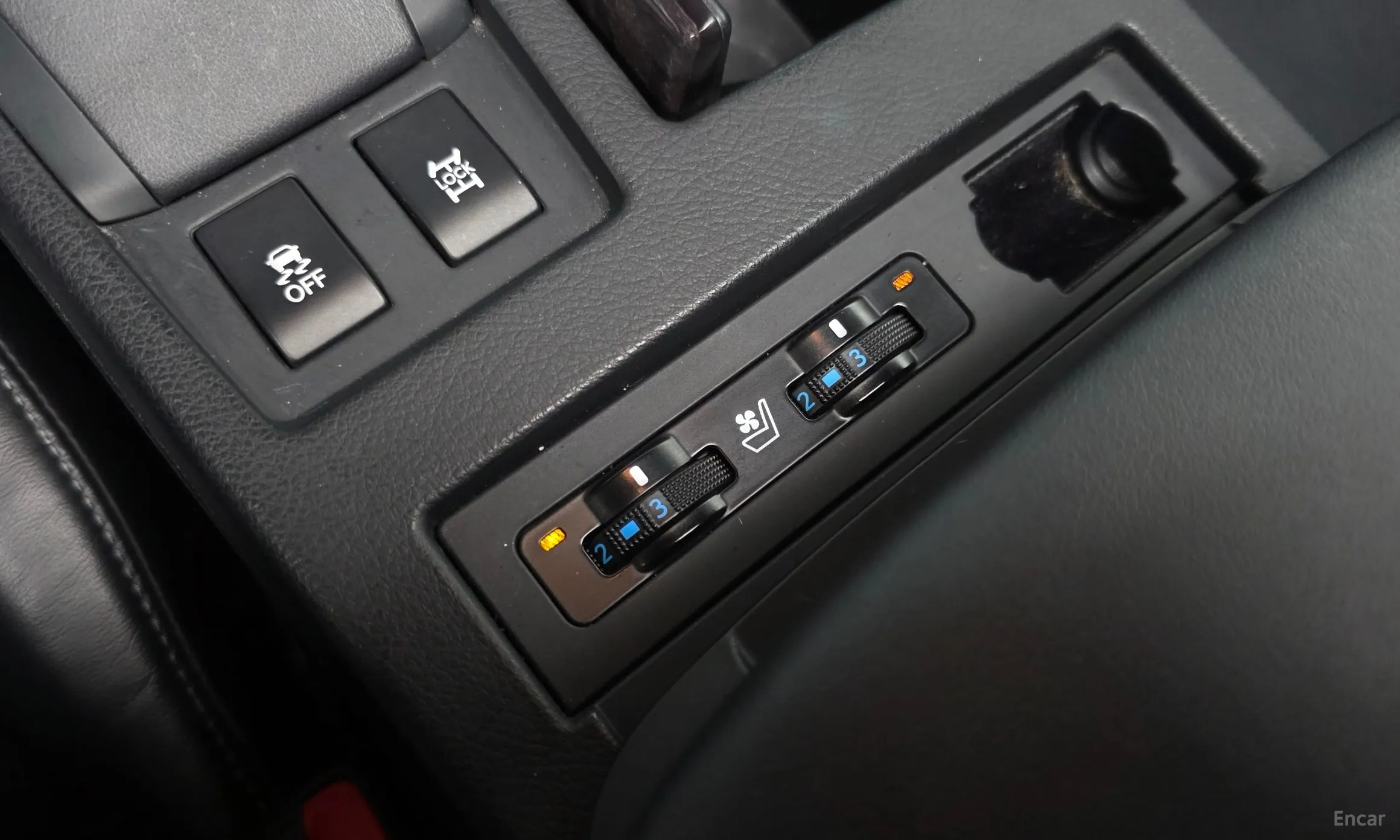 Lexus RX350 превью 16