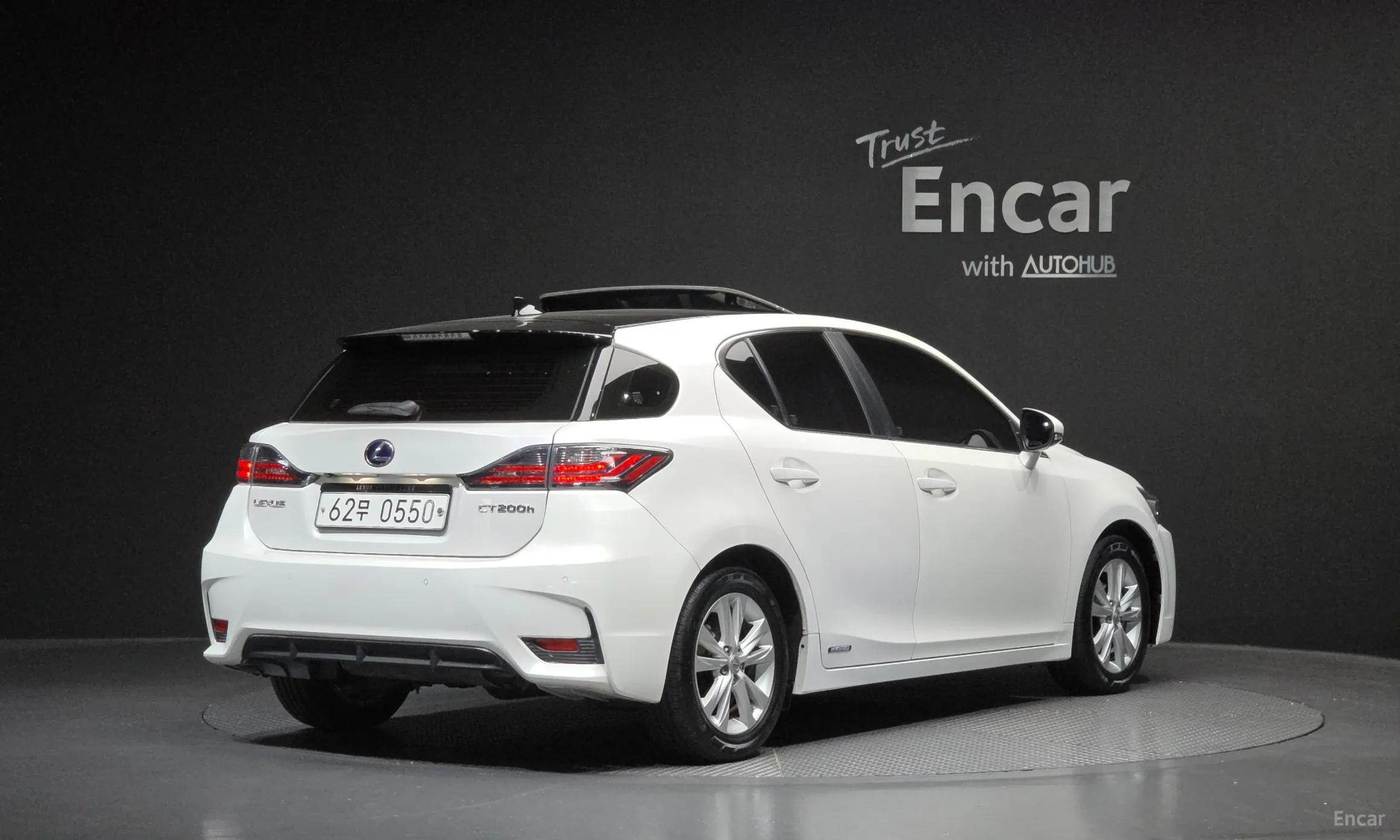 Lexus CT200h