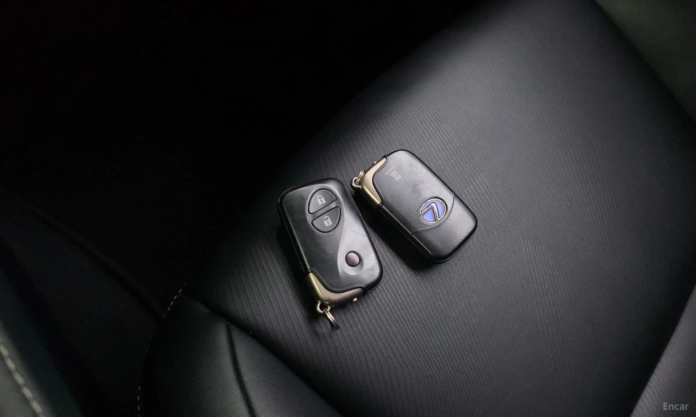 Lexus CT200h превью 17