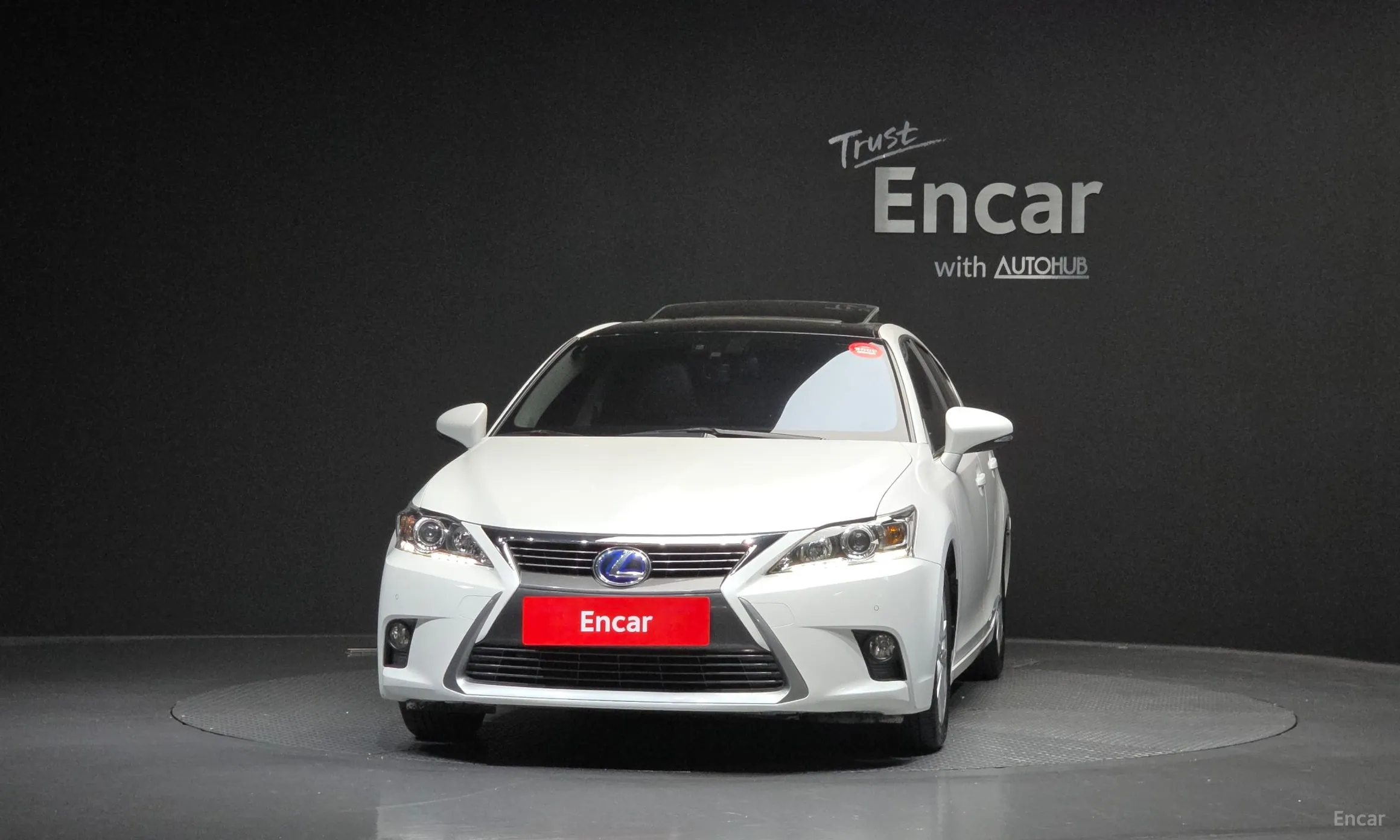 Lexus CT200h превью 3