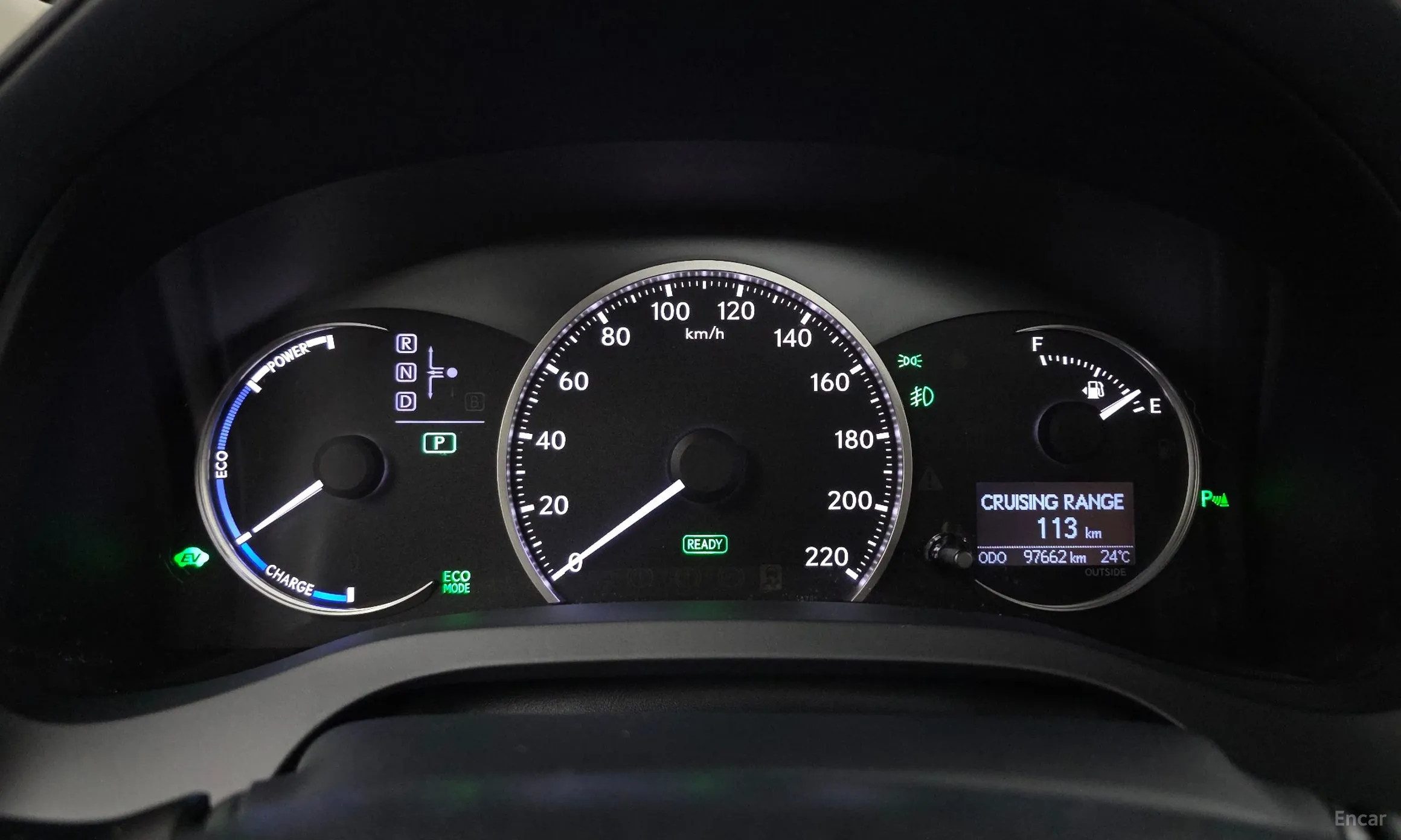 Lexus CT200h превью 8