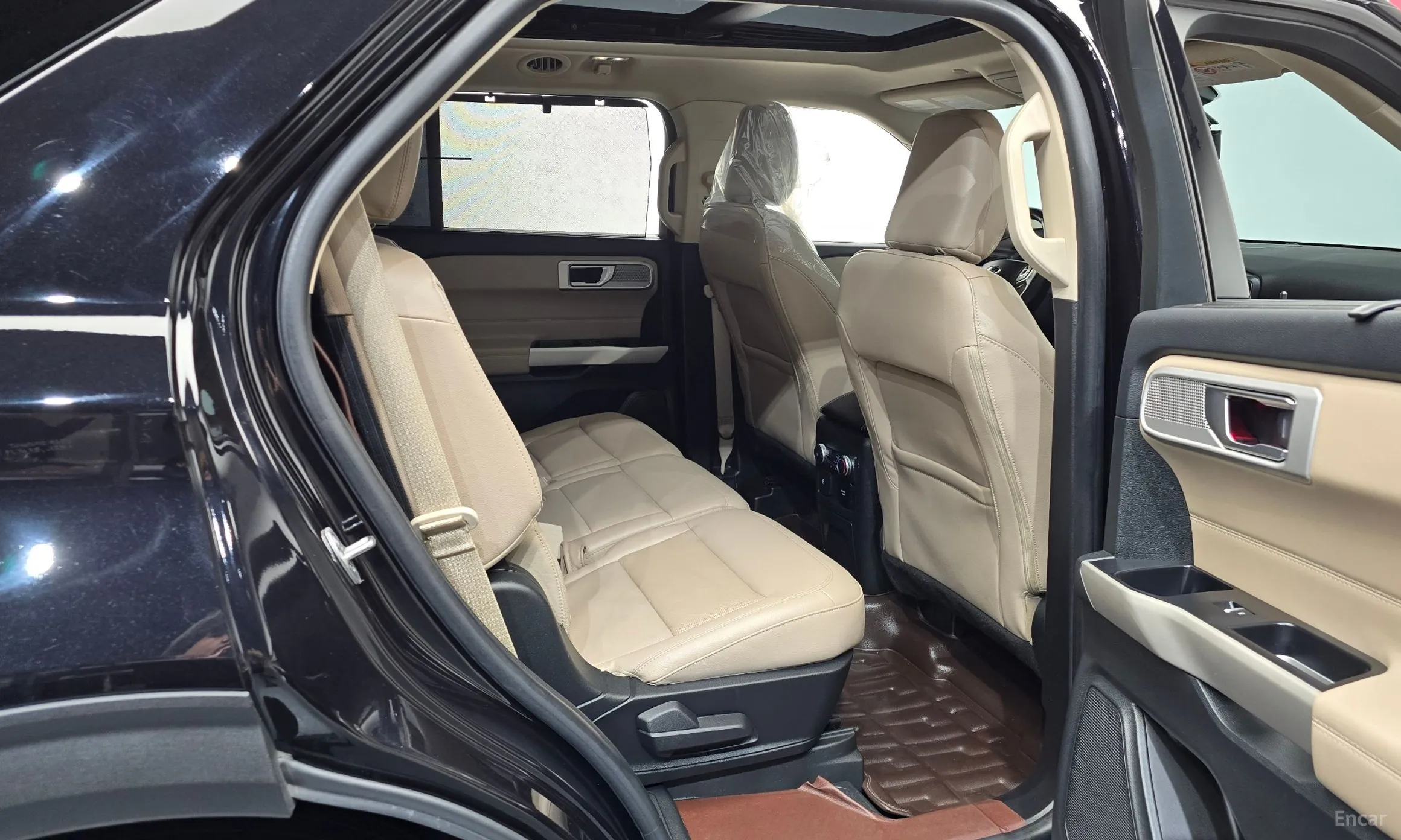 Ford Explorer 6th Generation превью 11