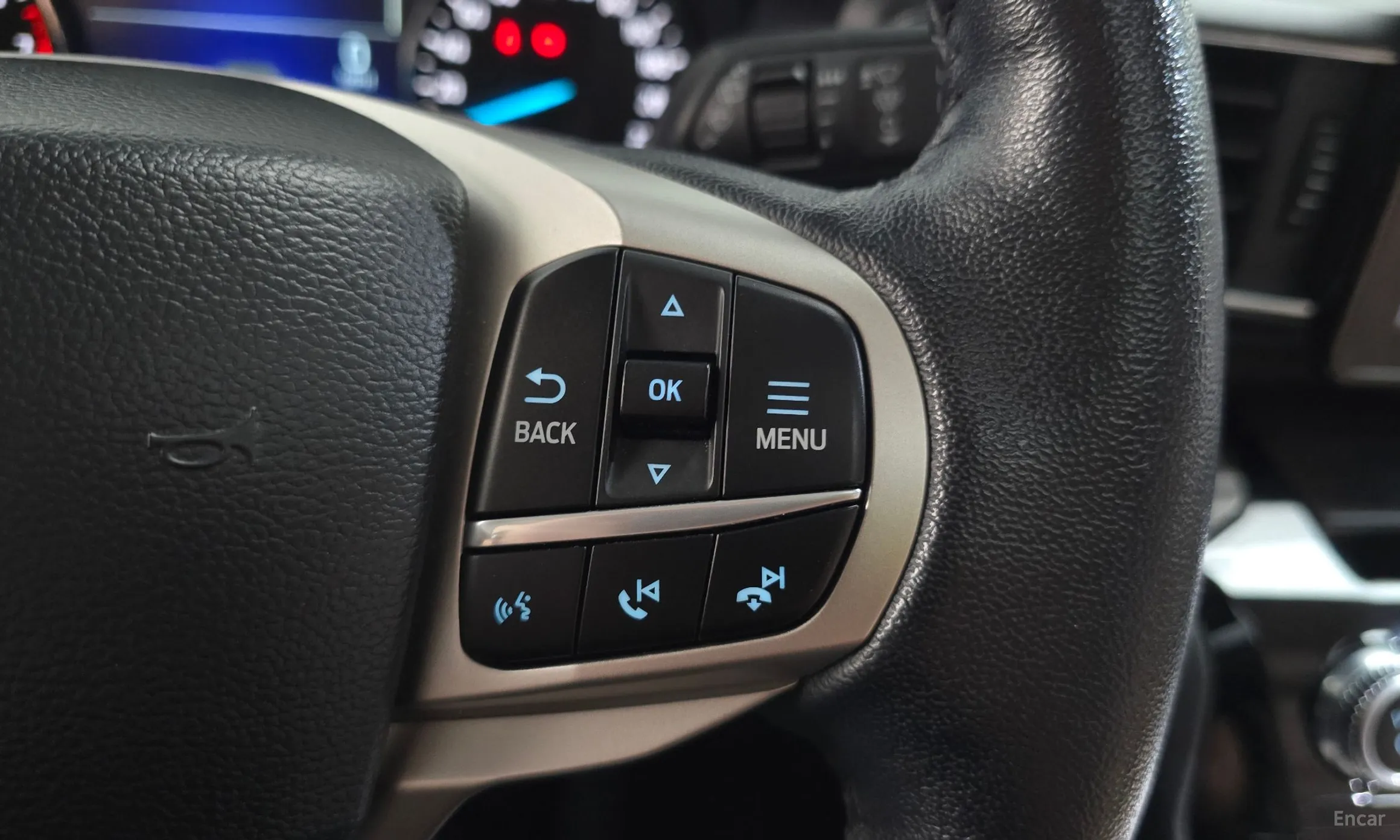 Ford Explorer 6th Generation превью 15