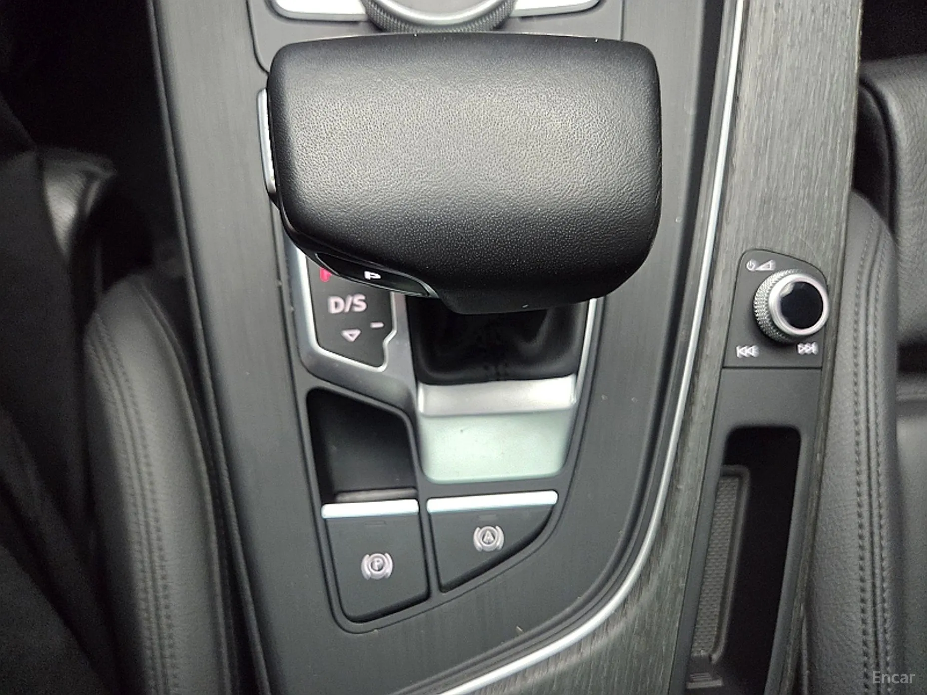 Audi A4 (B9) превью 18