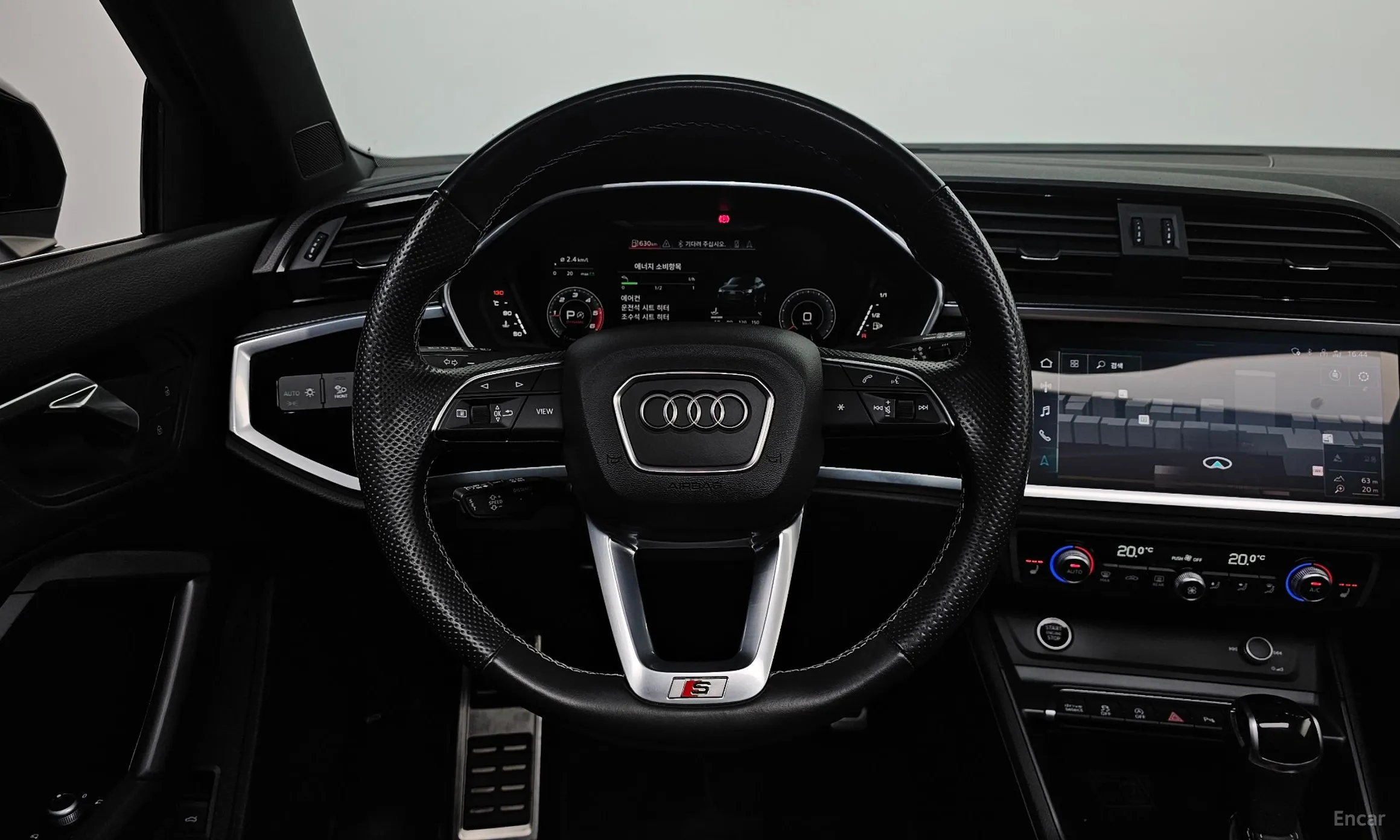 Audi Q3 (F3) превью 13