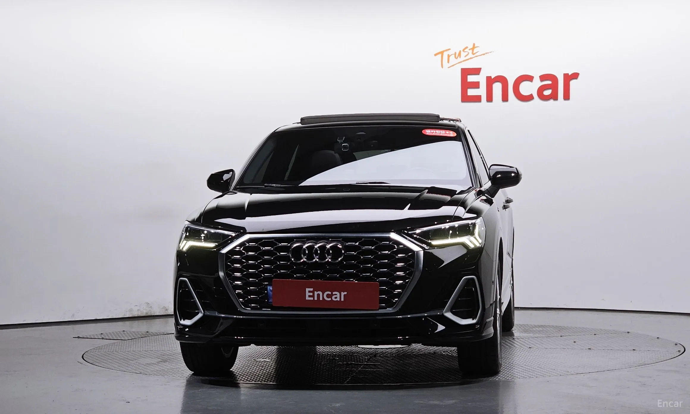 Audi Q3 (F3) превью 3
