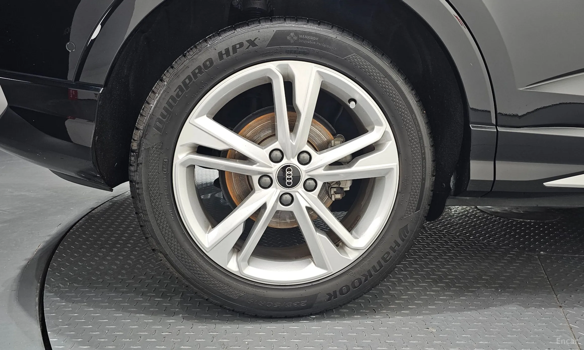 Audi Q3 (F3) превью 5
