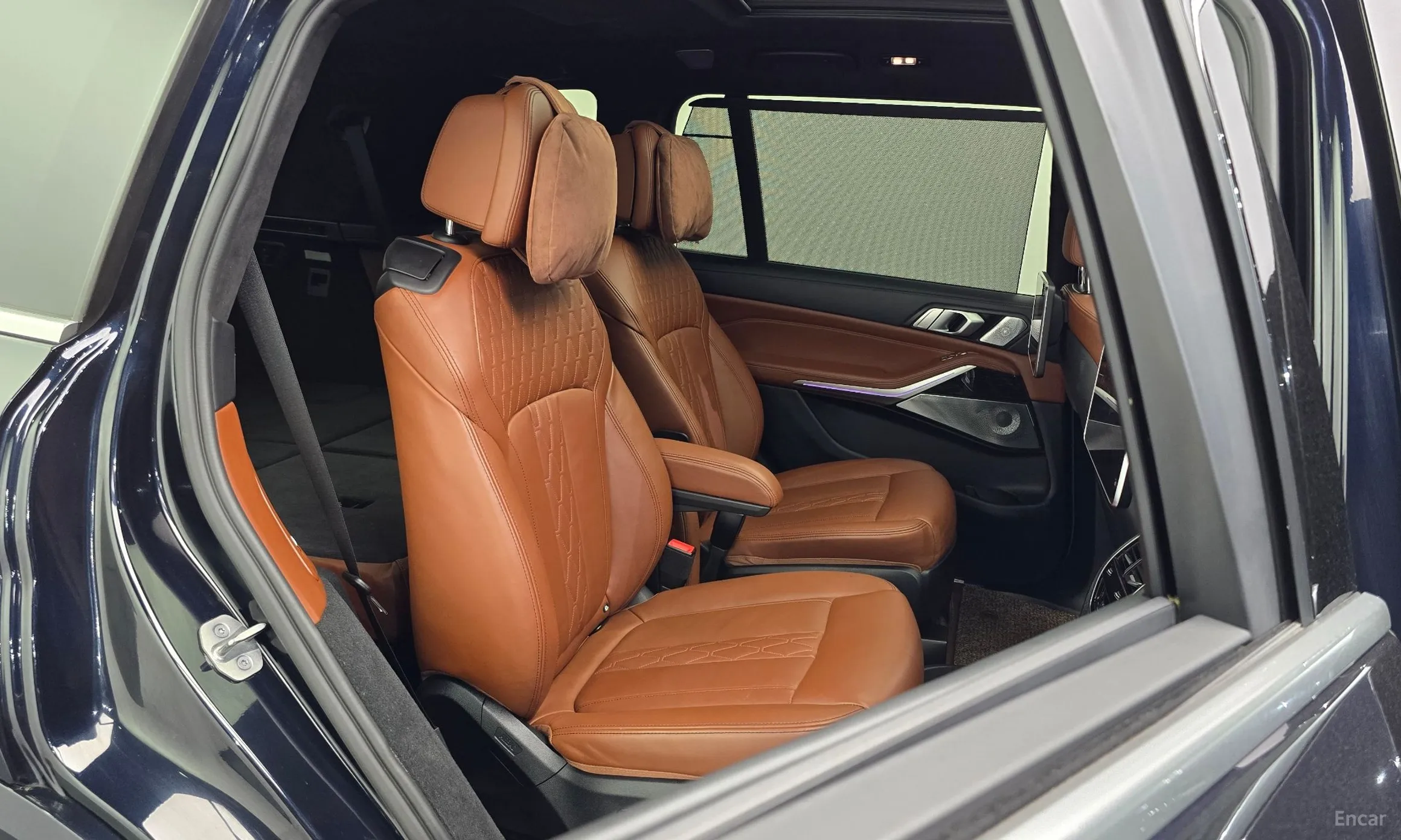 BMW X7 (G07) превью 12