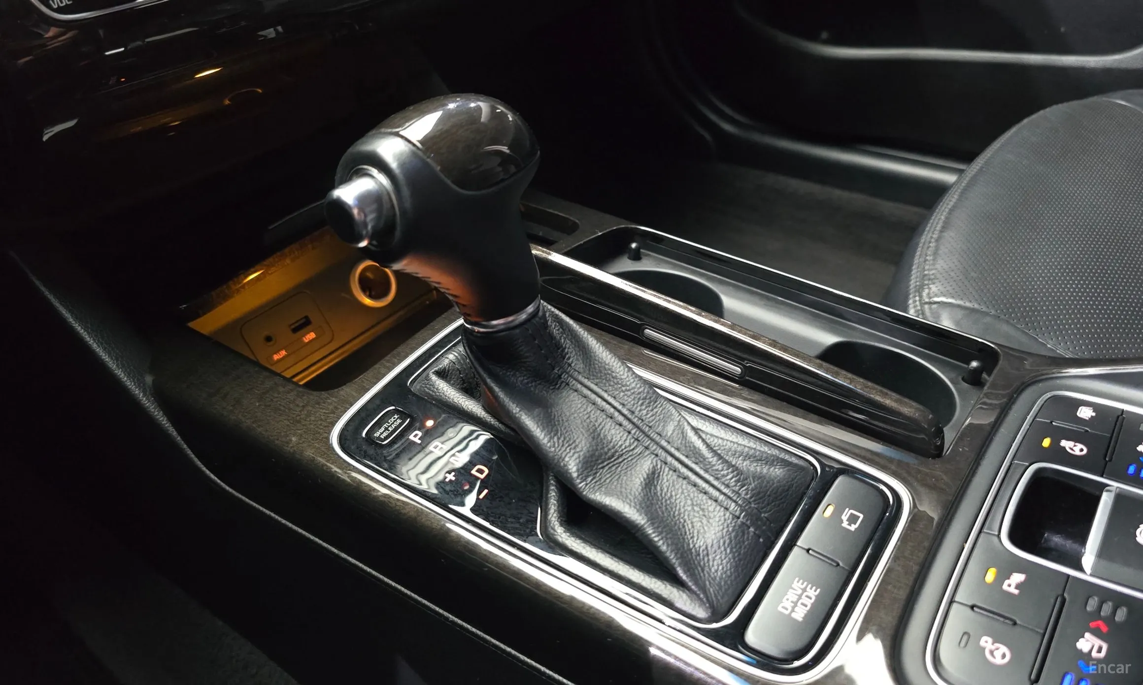 Kia K7 превью 9