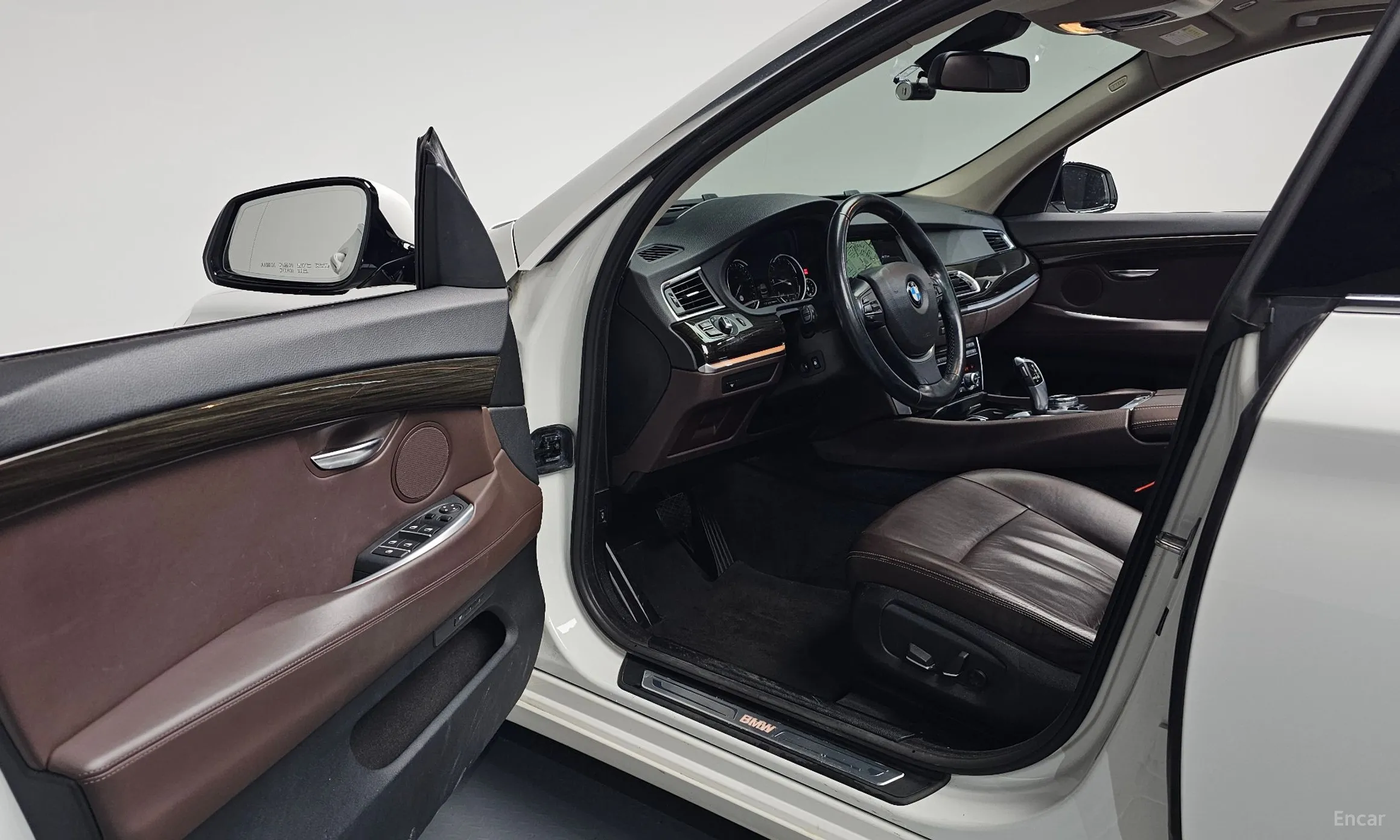 BMW 5 Series GT (F07) превью 11