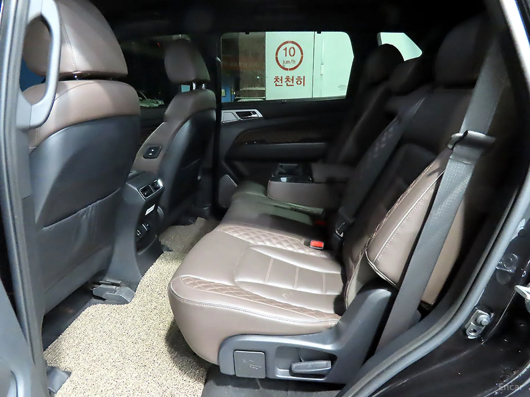 KG Mobility (SsangYong) Rexton превью 11