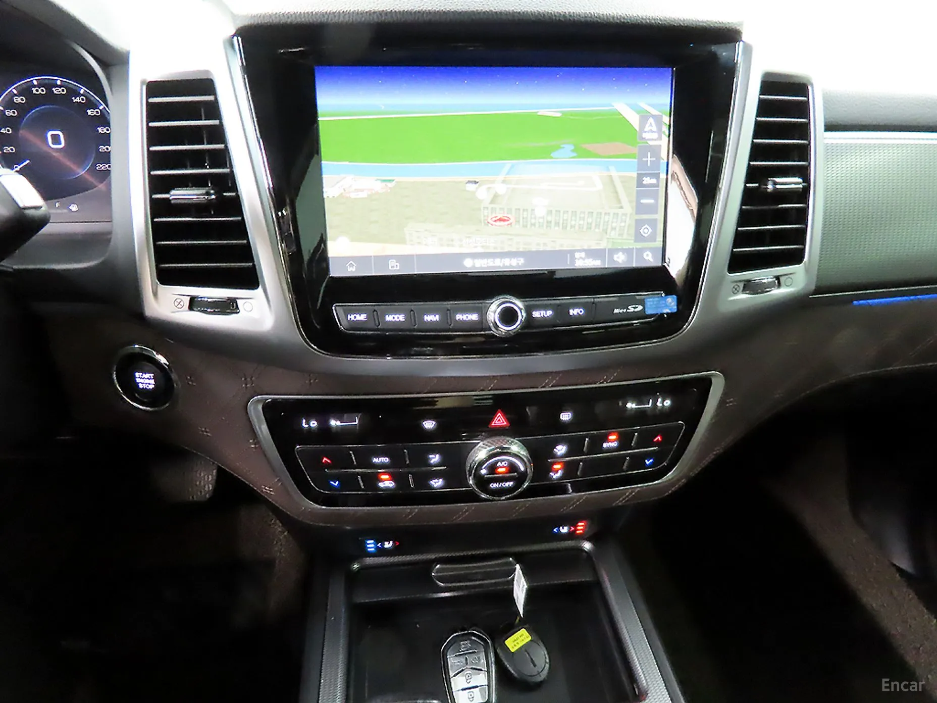 KG Mobility (SsangYong) Rexton превью 17