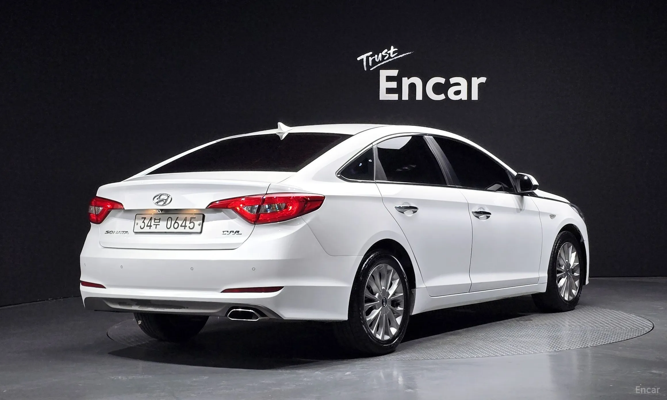 Hyundai LF Sonata