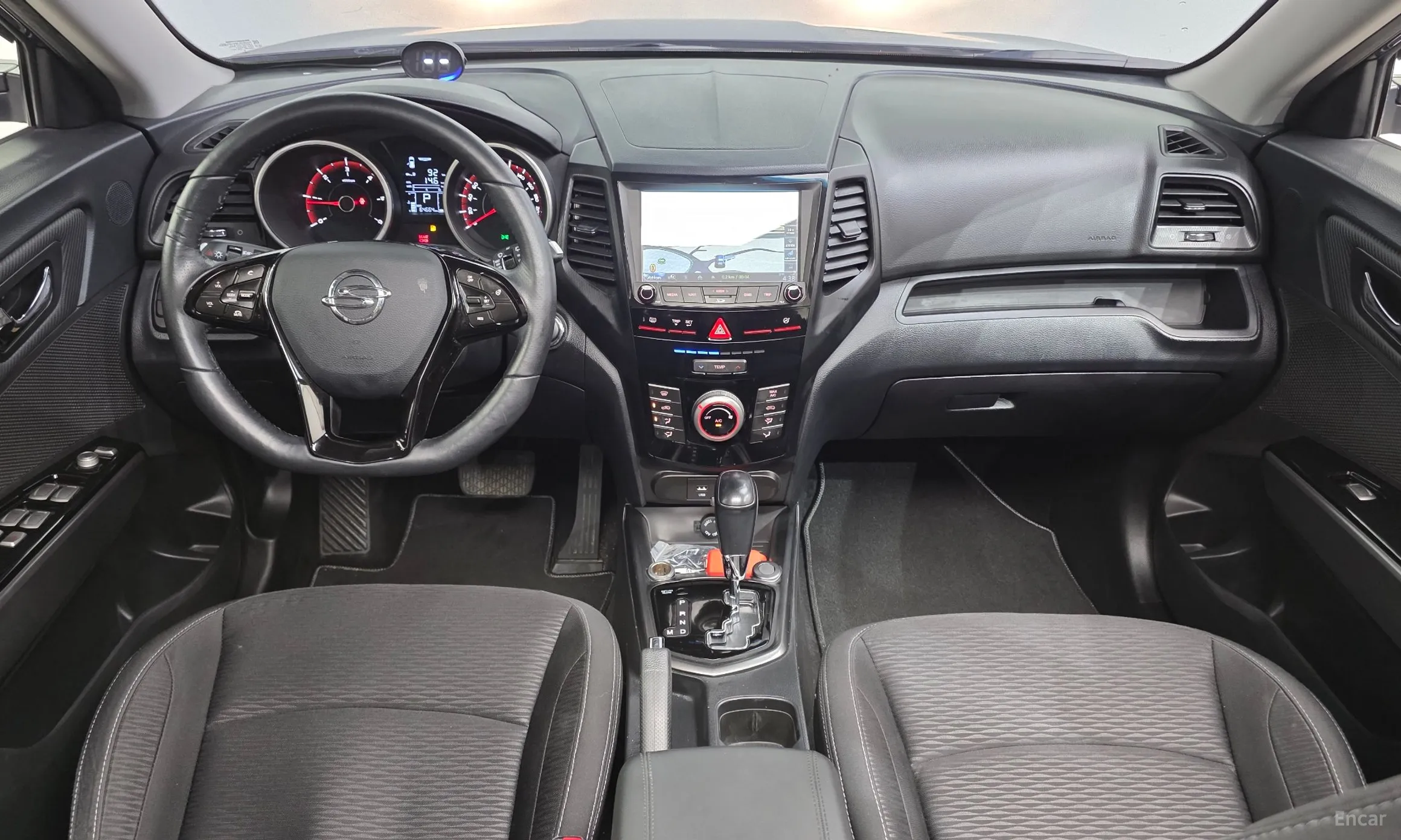 KG Mobility (SsangYong) Tivoli Air превью 7