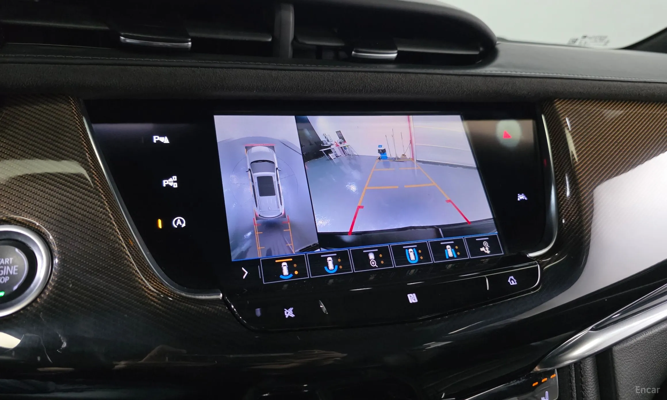 Cadillac XT6 превью 15