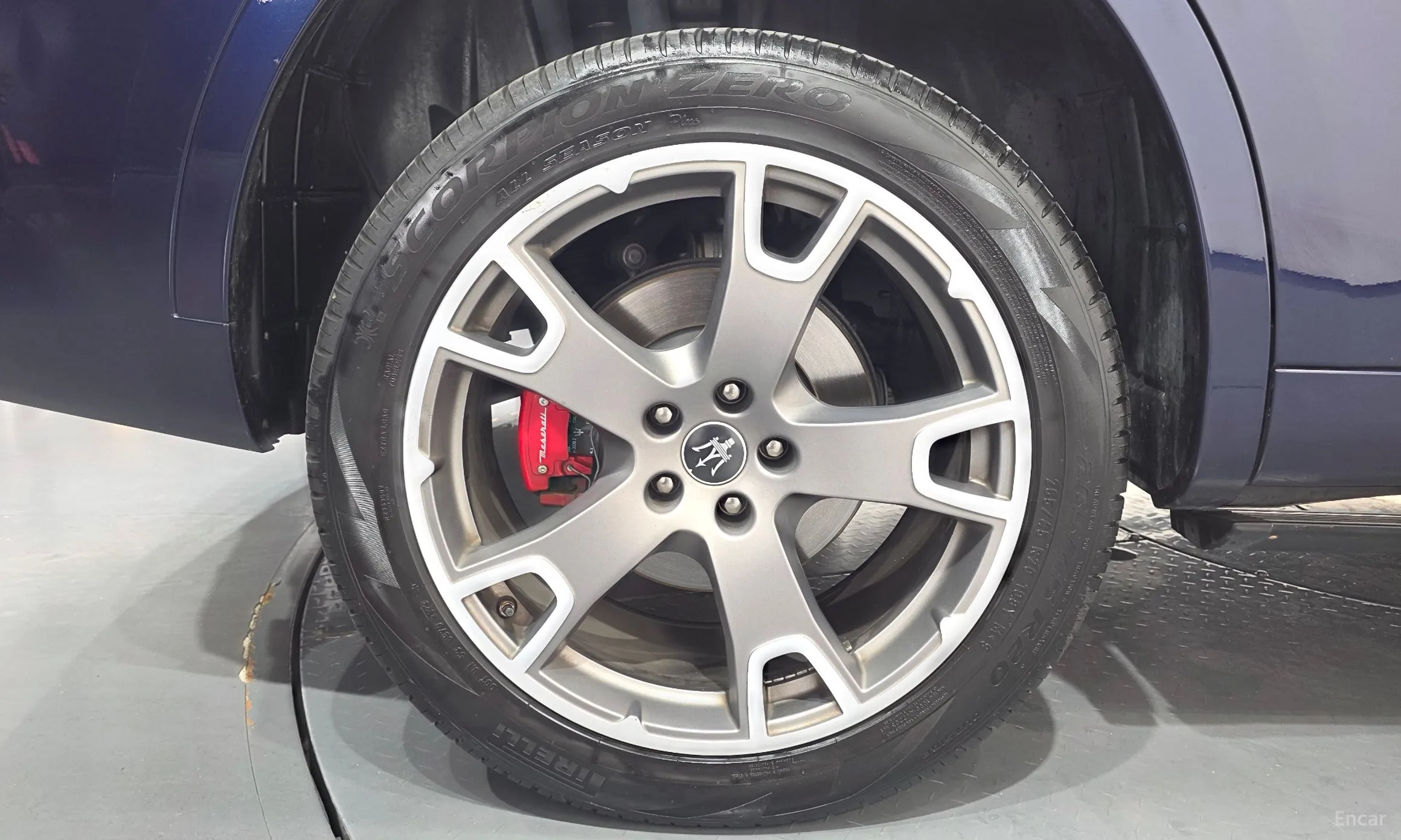 Maserati Levante превью 5
