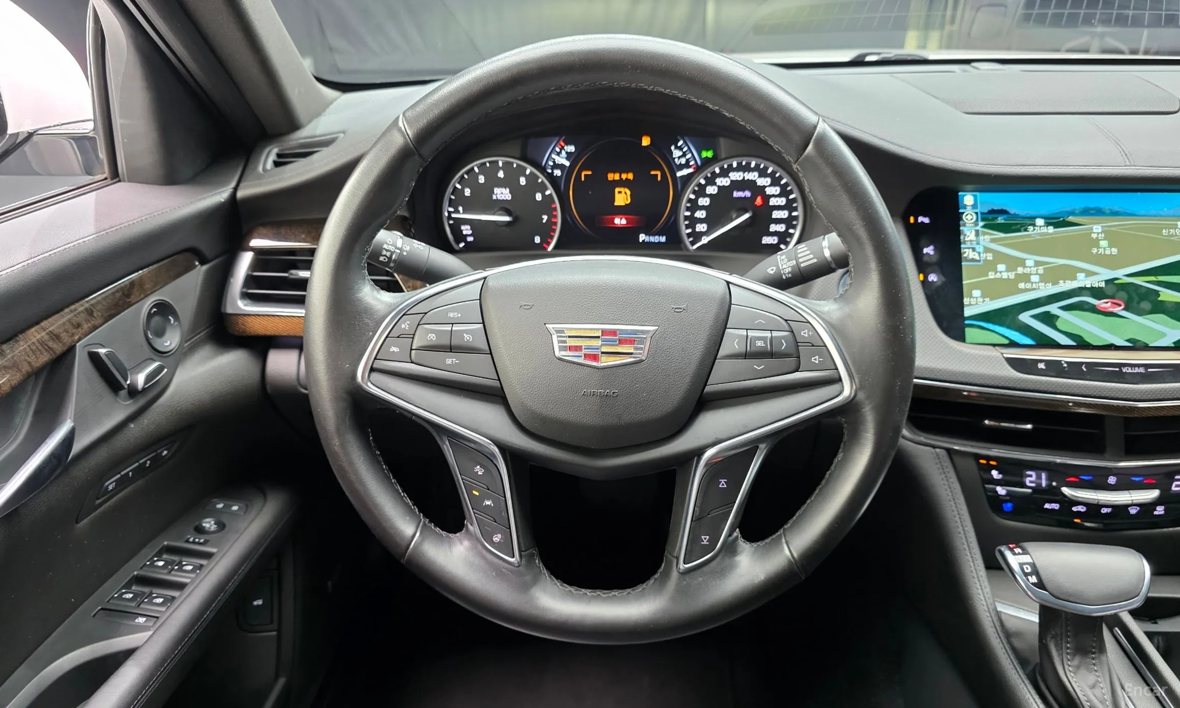 Cadillac CT6 превью 13