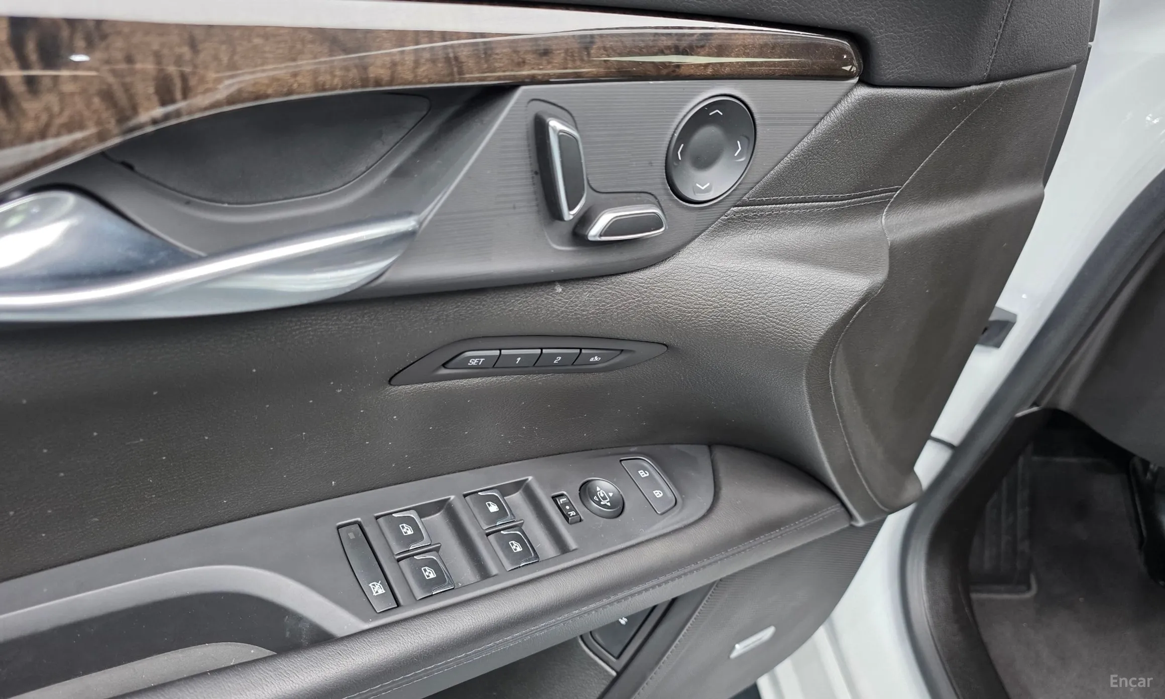 Cadillac CT6 превью 19