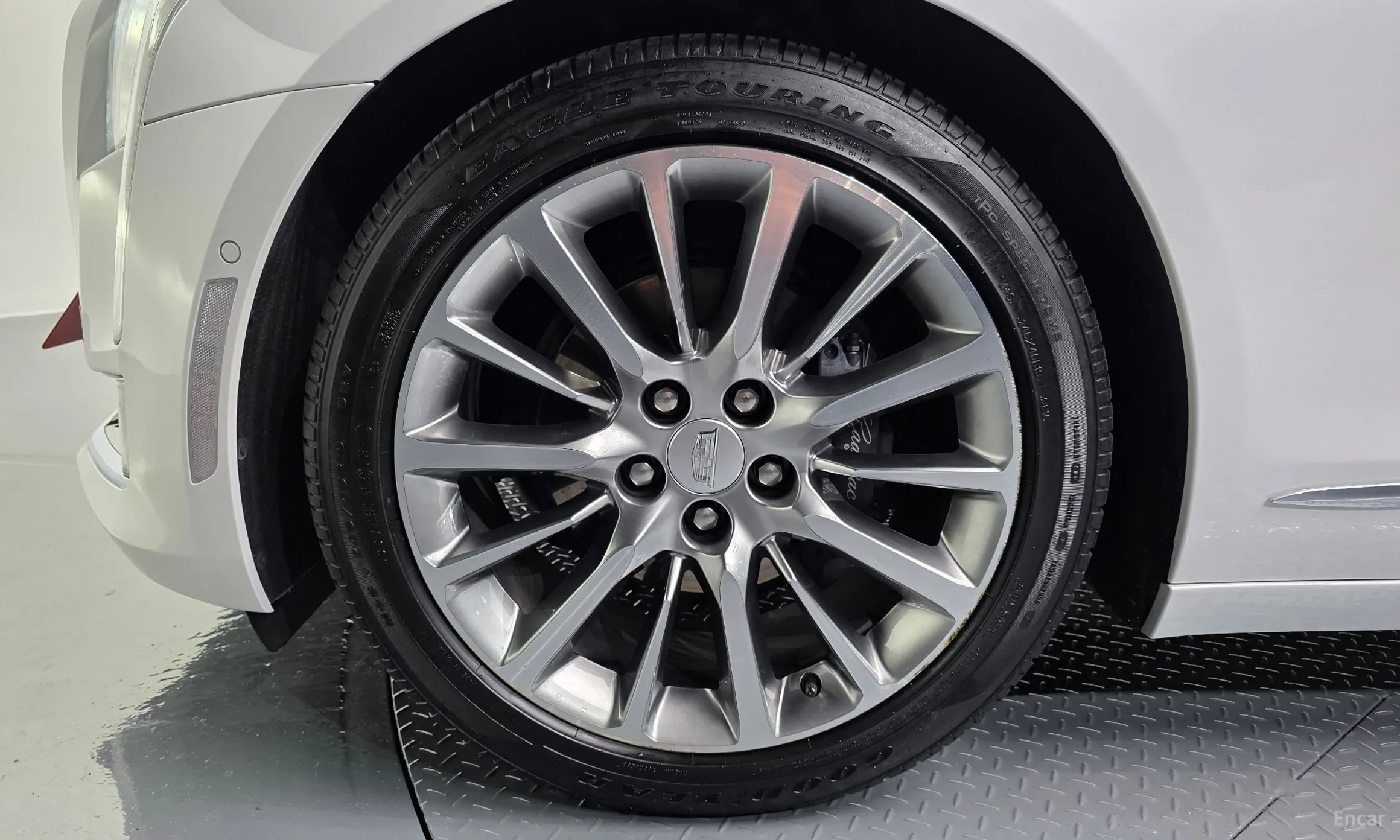 Cadillac CT6 превью 5