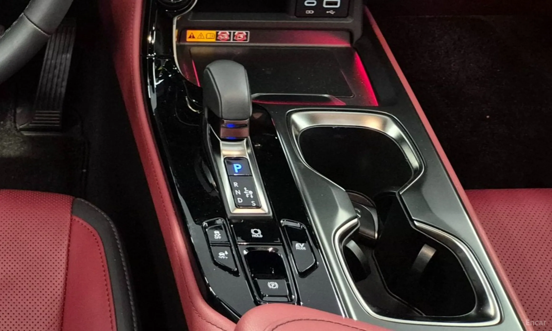 Lexus NX350h Gen 2 превью 13