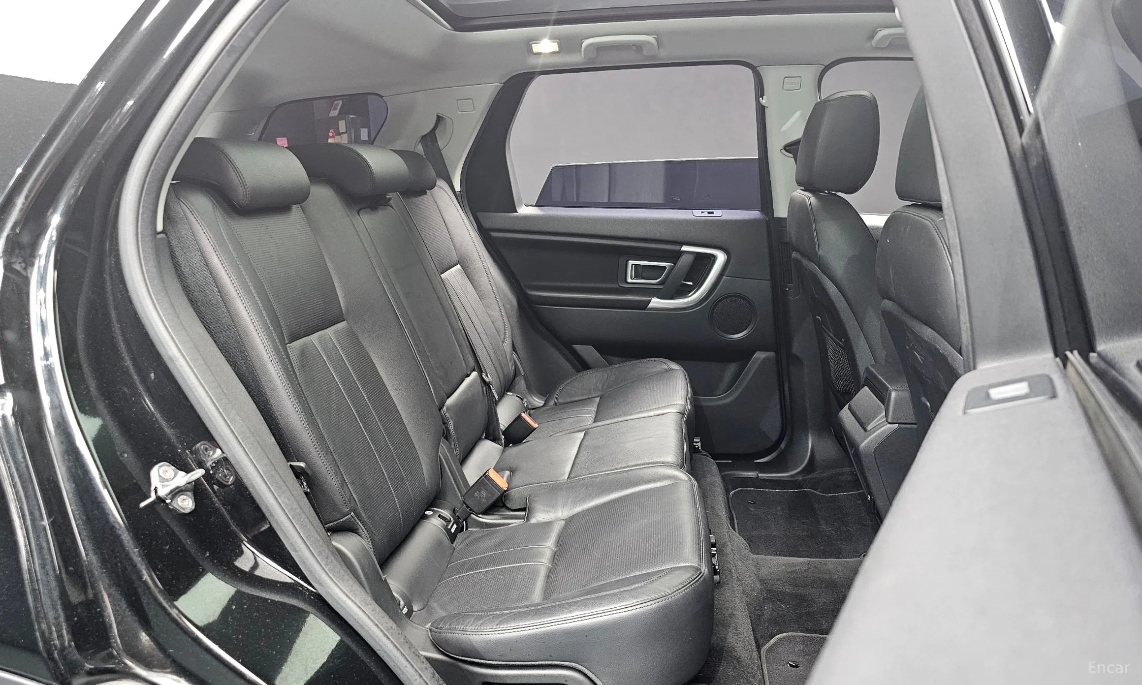 Land Rover Discovery Sports превью 11