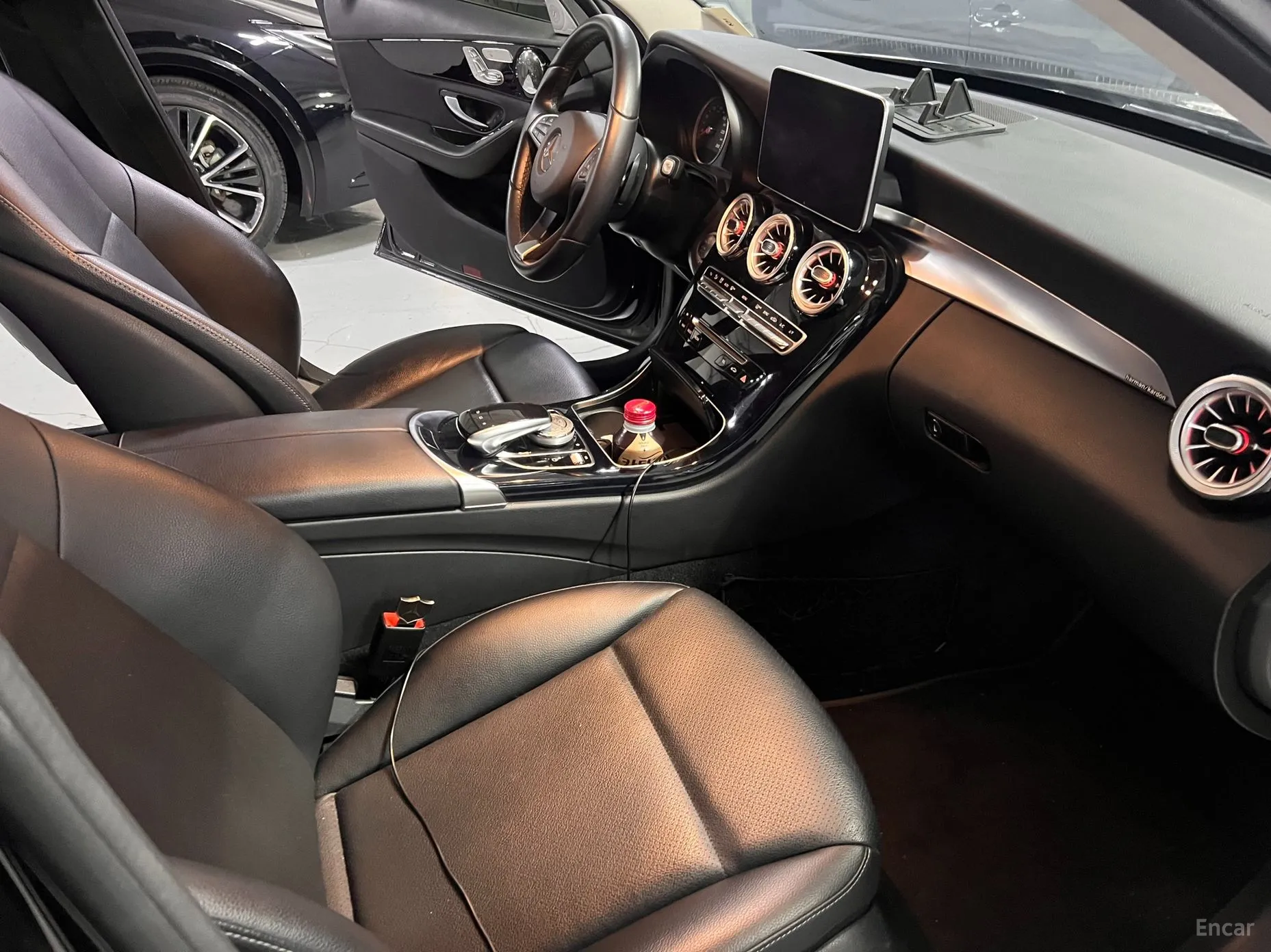 Mercedes Benz C-Class W205 превью 16