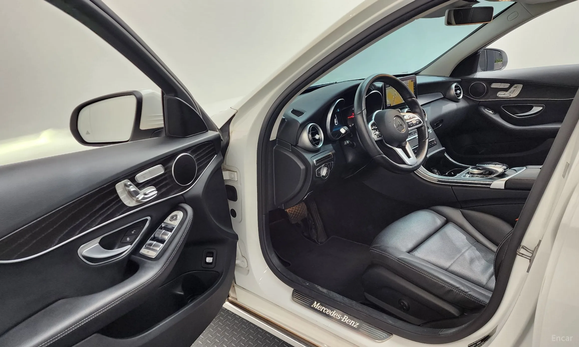 Mercedes Benz C-Class W205 превью 10