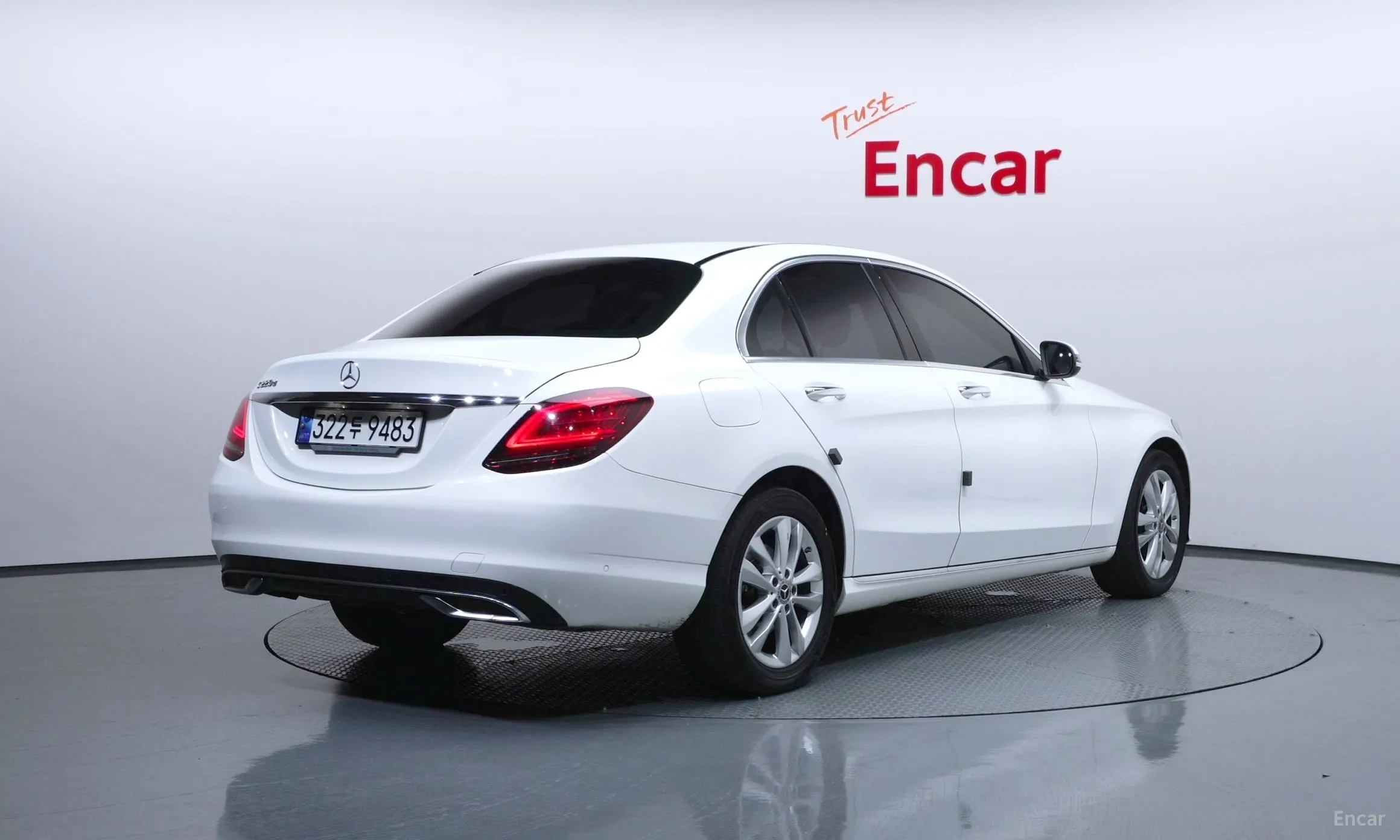 Mercedes Benz C-Class W205