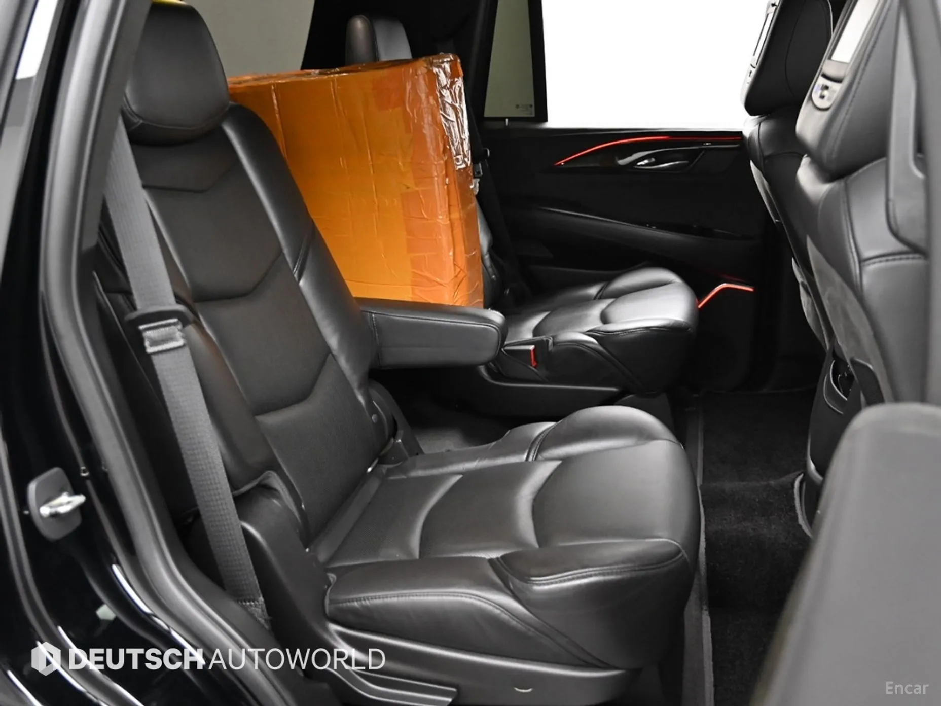 Cadillac Escalade превью 12