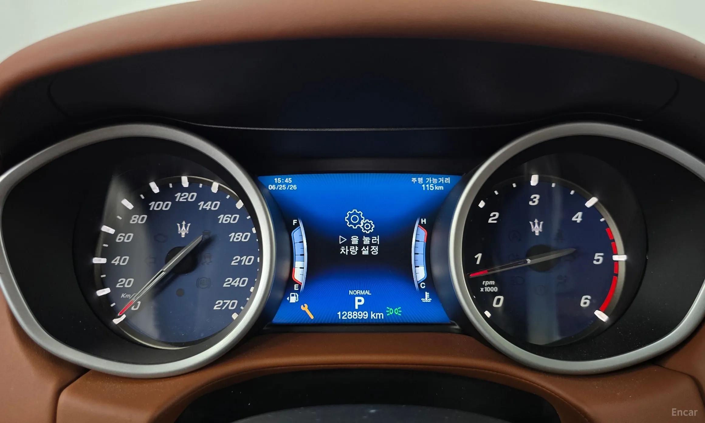 Maserati Ghibli превью 8