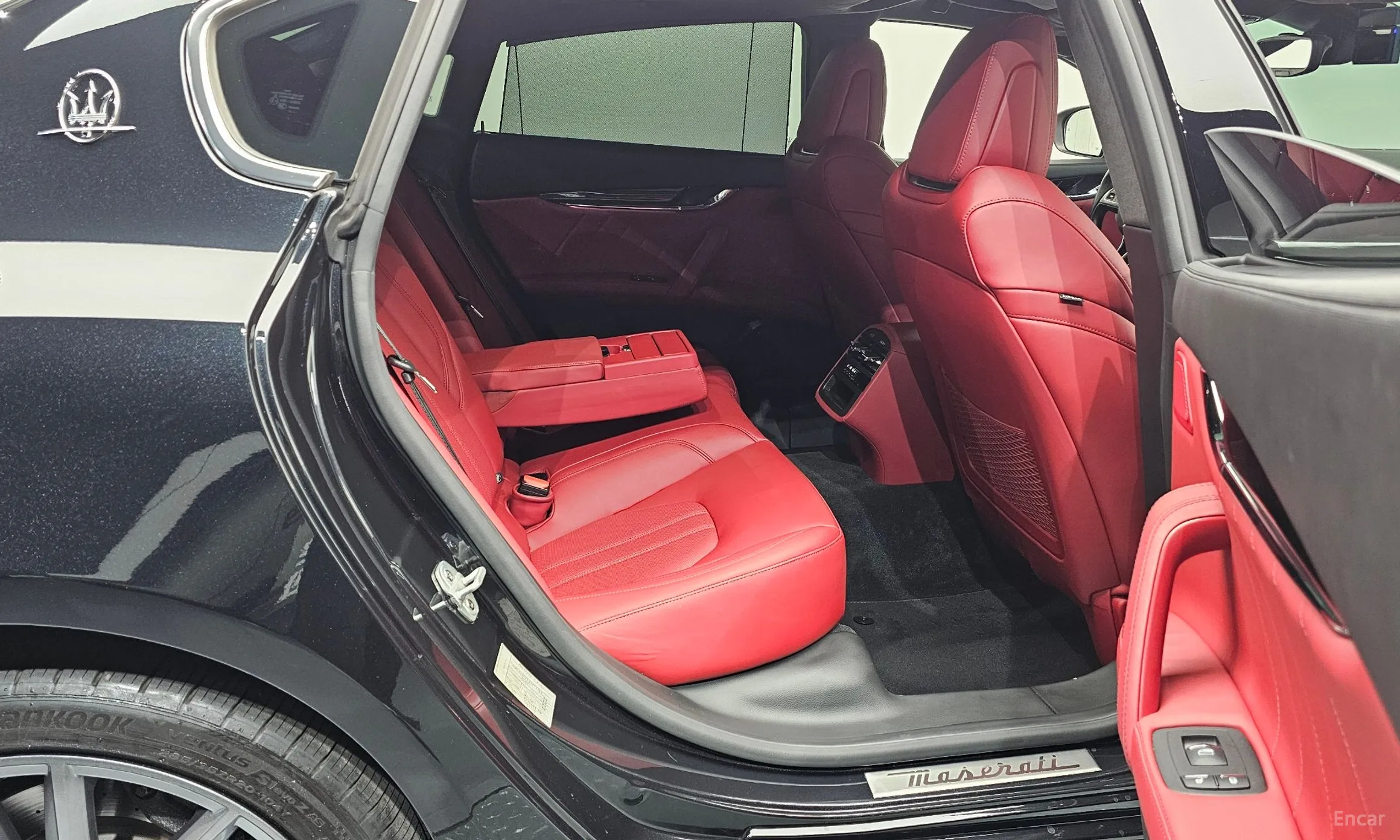 Maserati Quattroporte превью 12