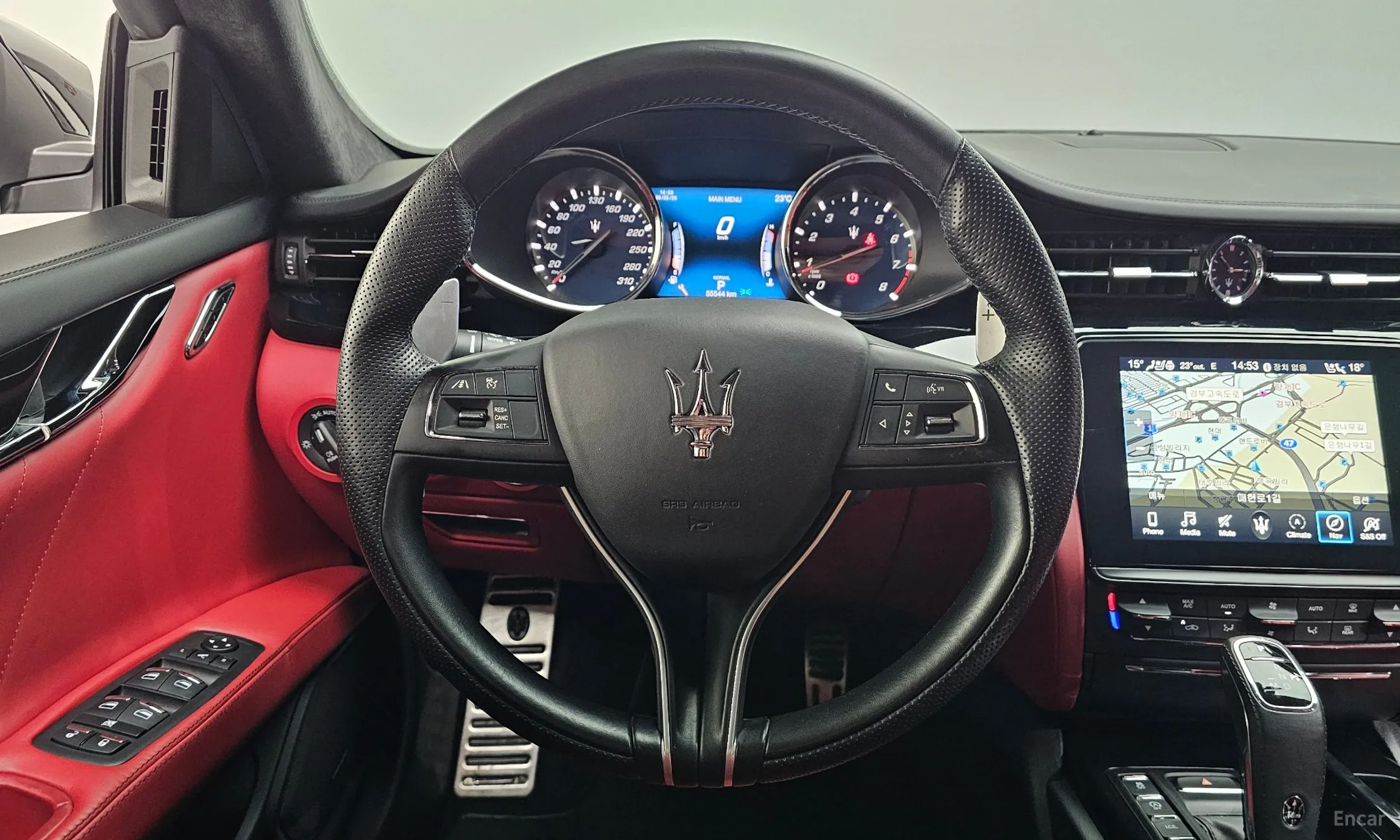 Maserati Quattroporte превью 13