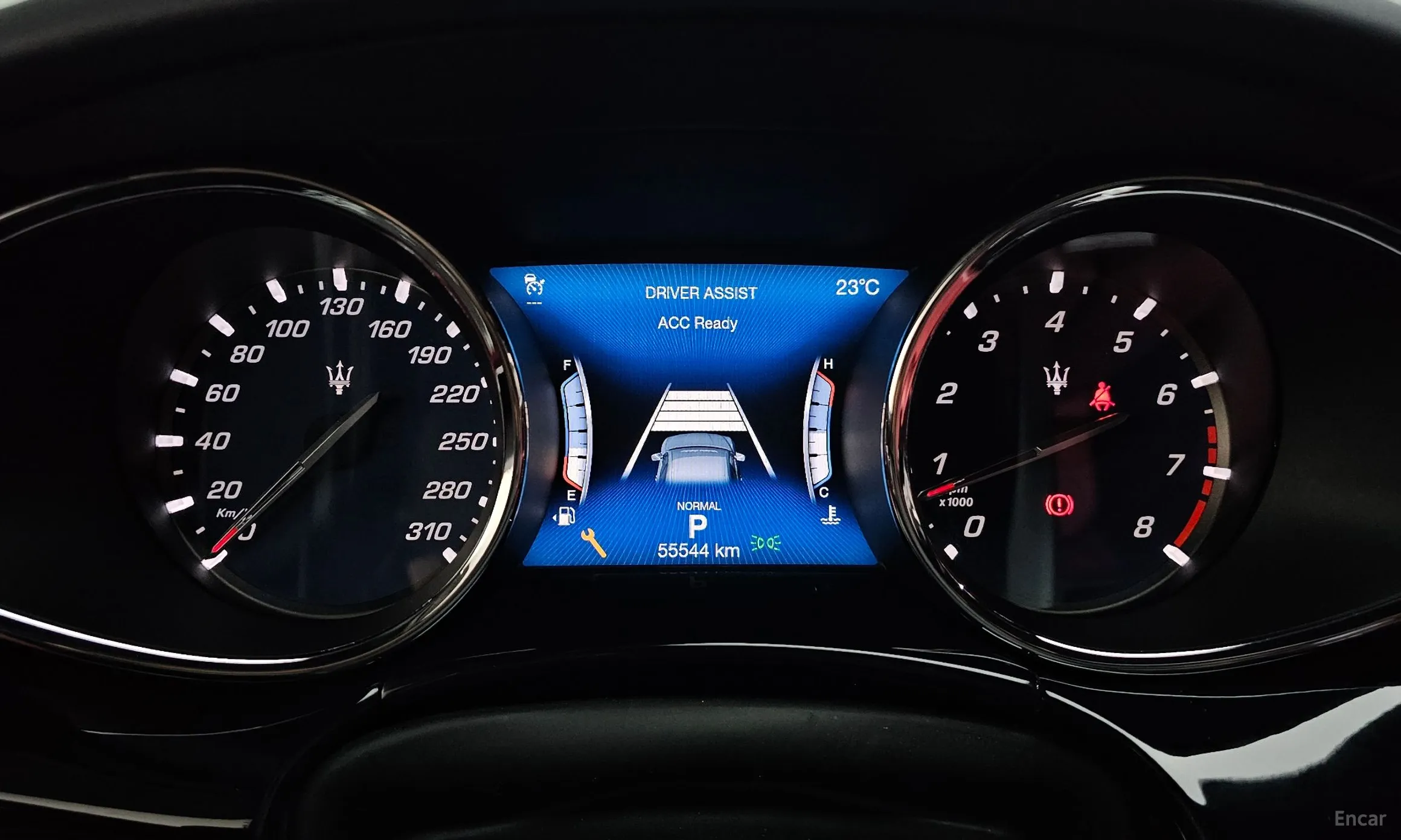 Maserati Quattroporte превью 8