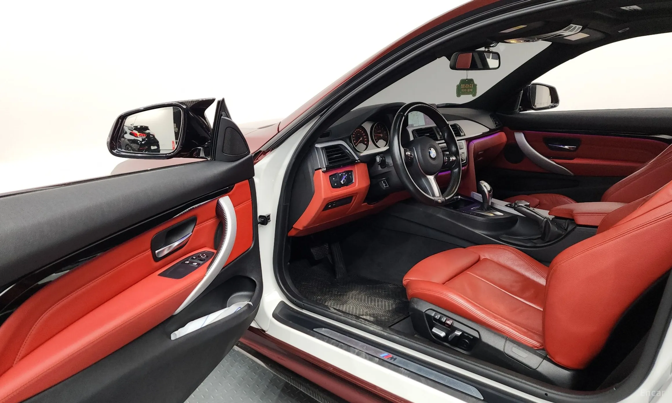 BMW Series 4 (F32) превью 10