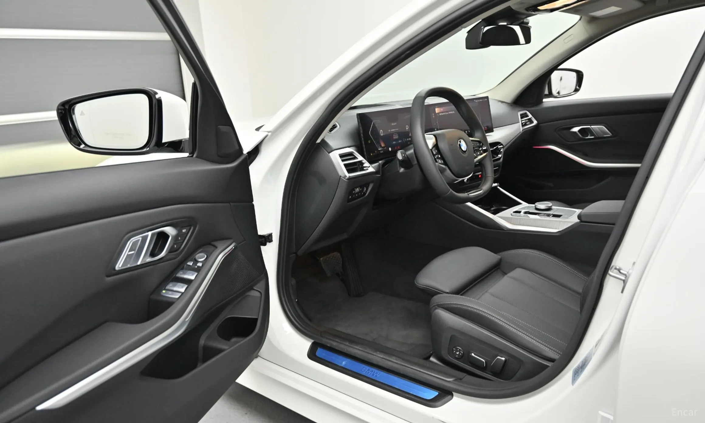BMW 3 Series (G20) превью 11