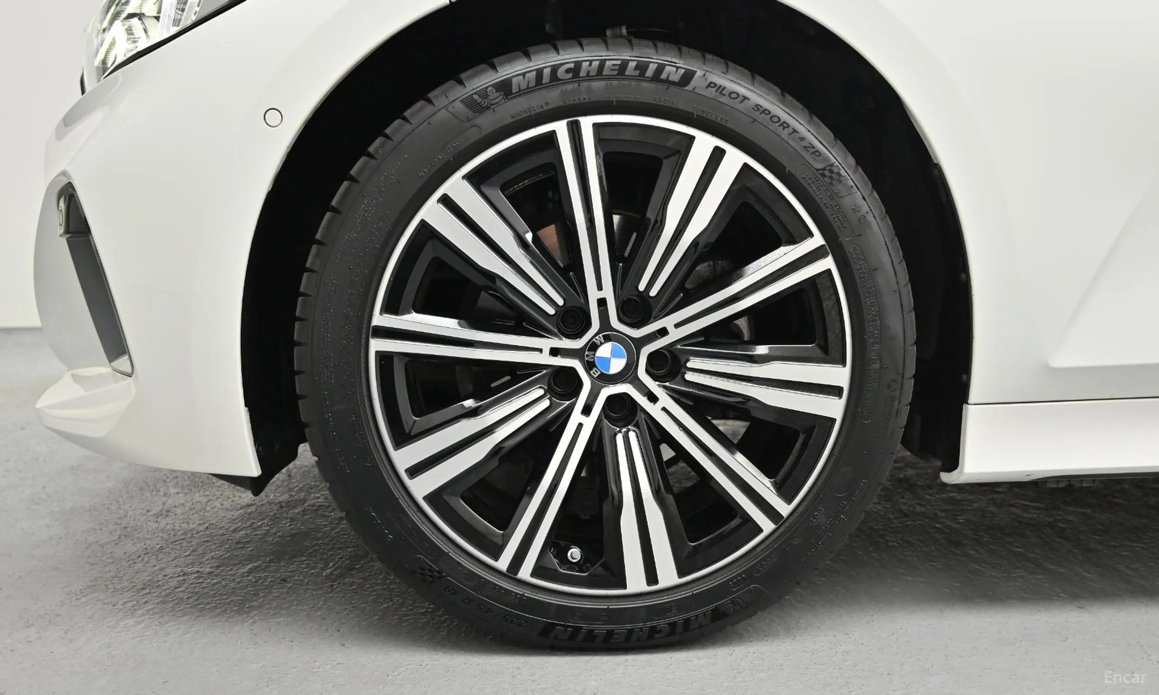BMW 3 Series (G20) превью 5