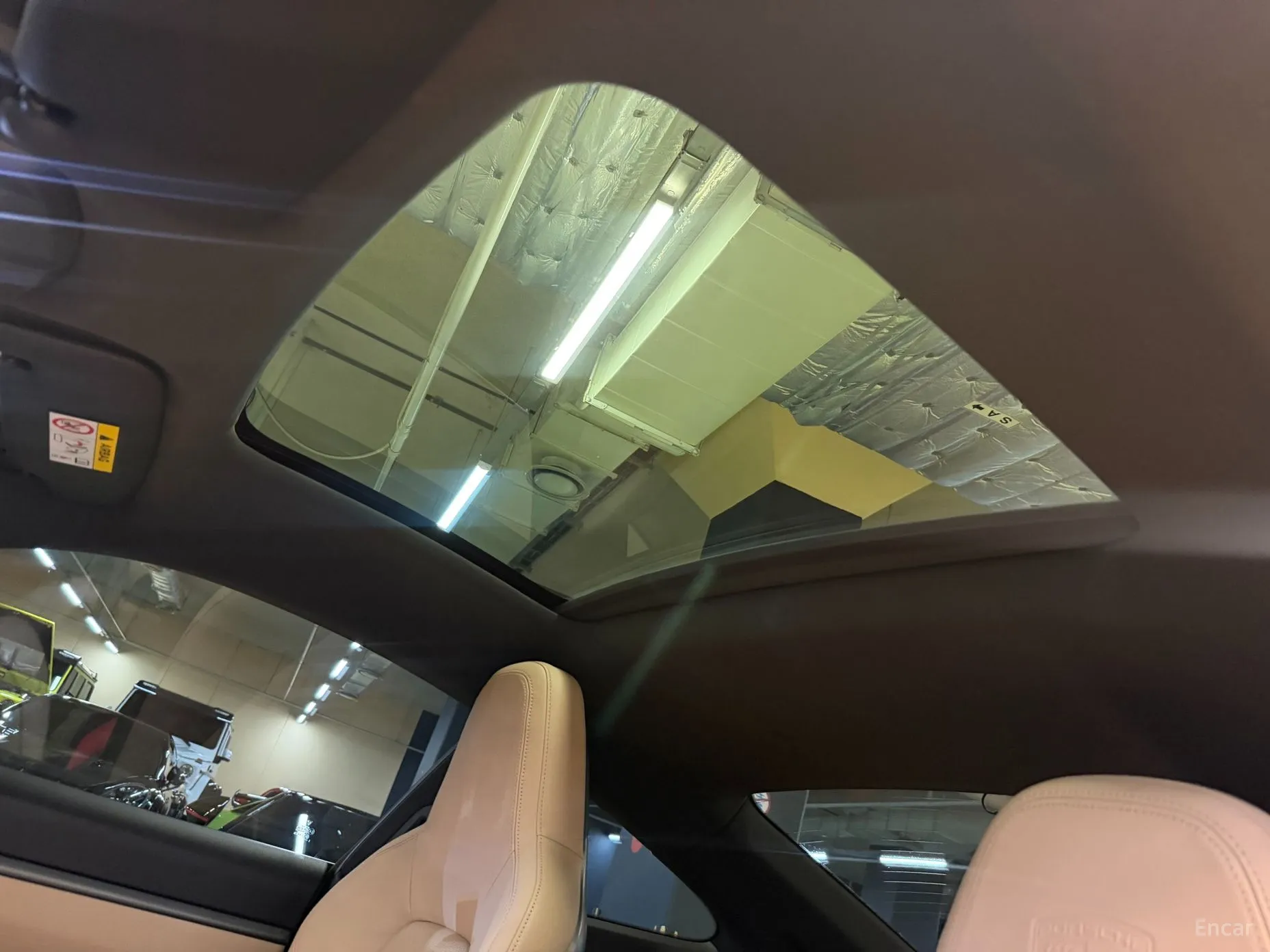 Porsche 911 (992) превью 17