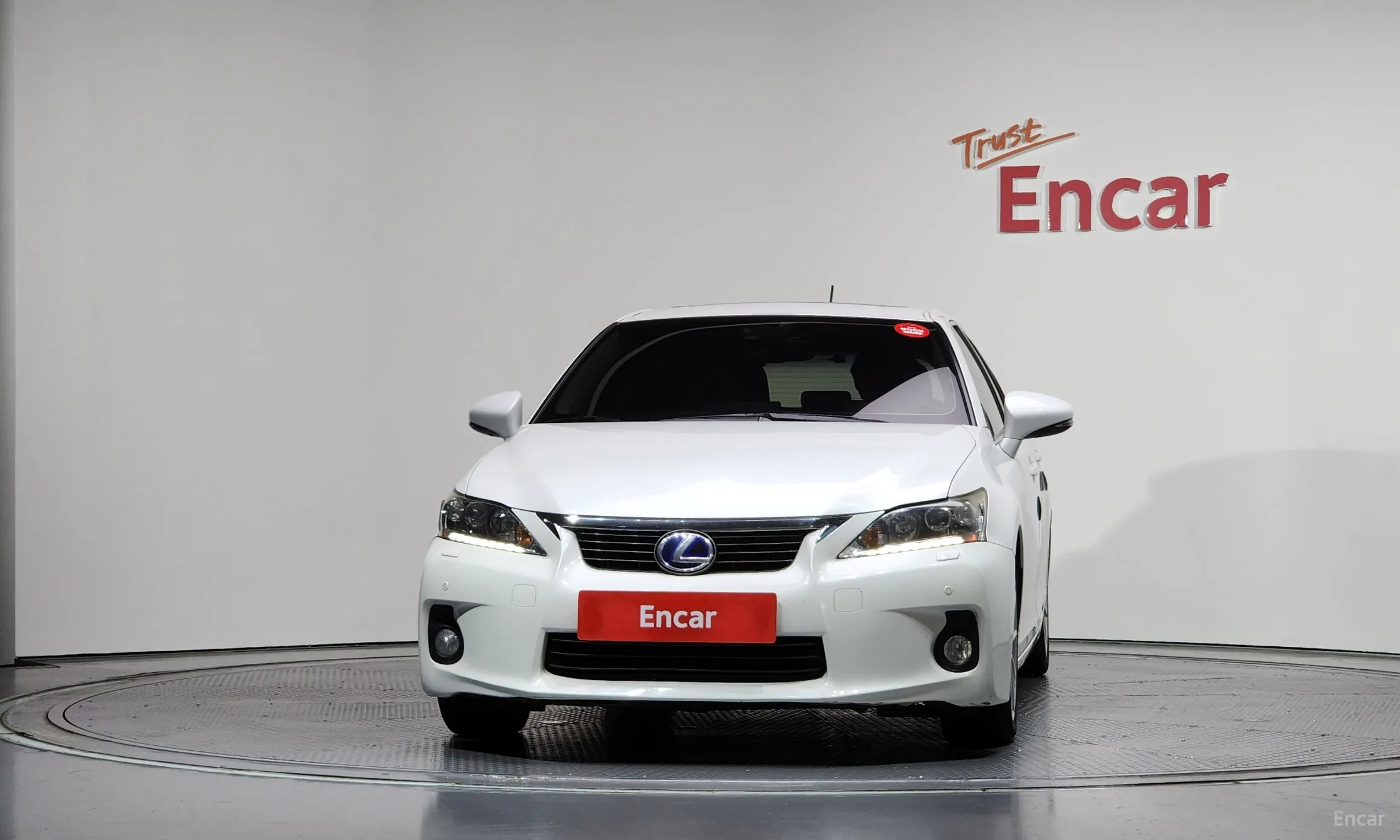 Lexus CT200h превью 3